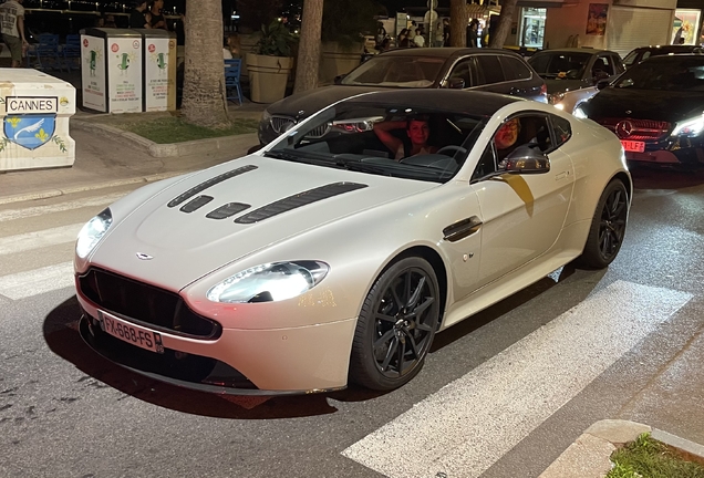 Aston Martin V12 Vantage S AMR