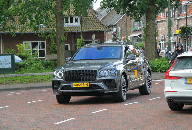 Bentley Bentayga Azure EWB