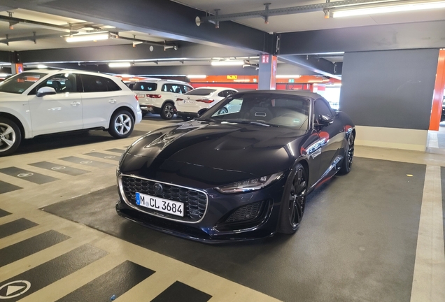 Jaguar F-TYPE P450 75 Convertible