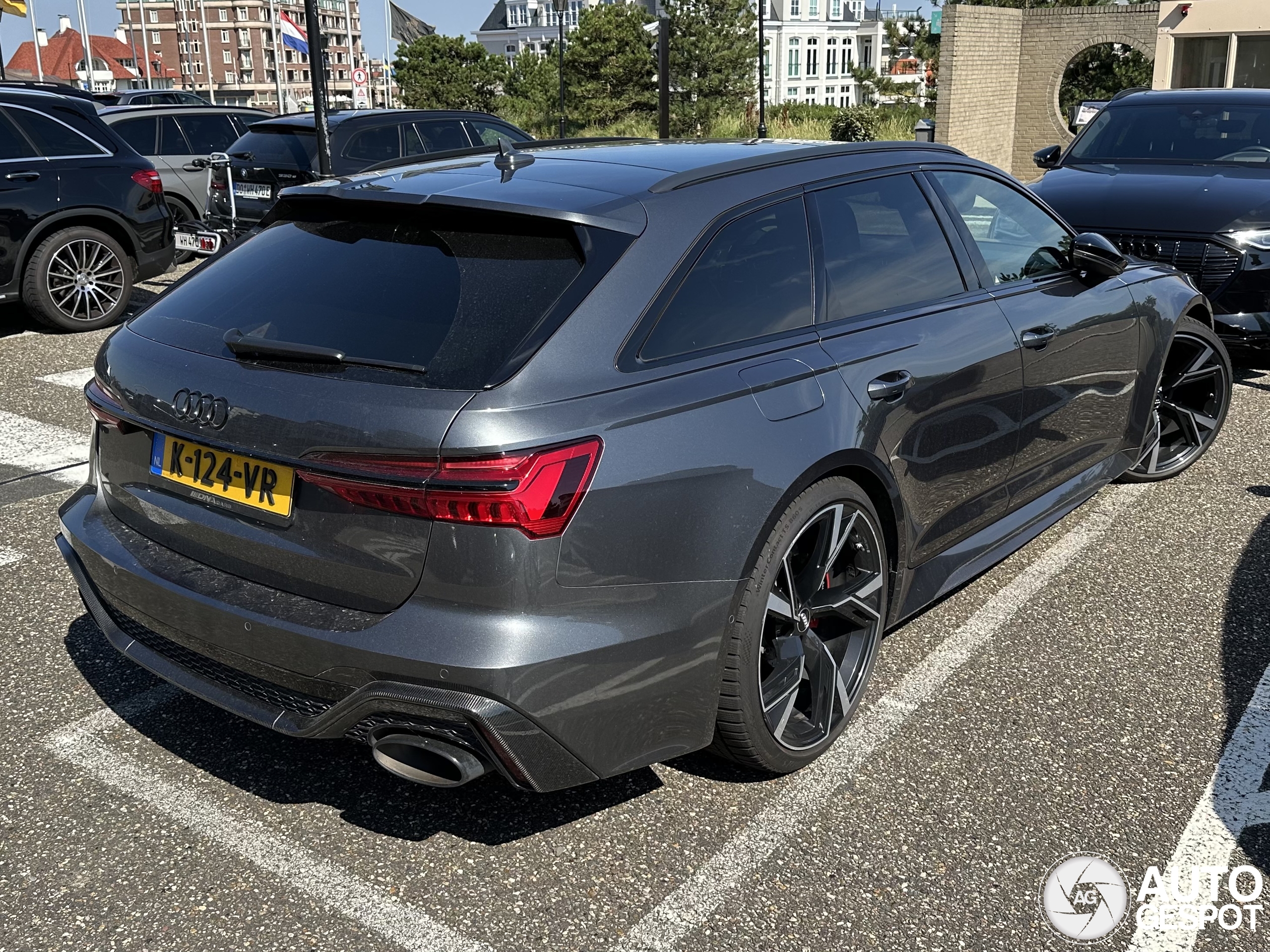 Audi RS6 Avant C8