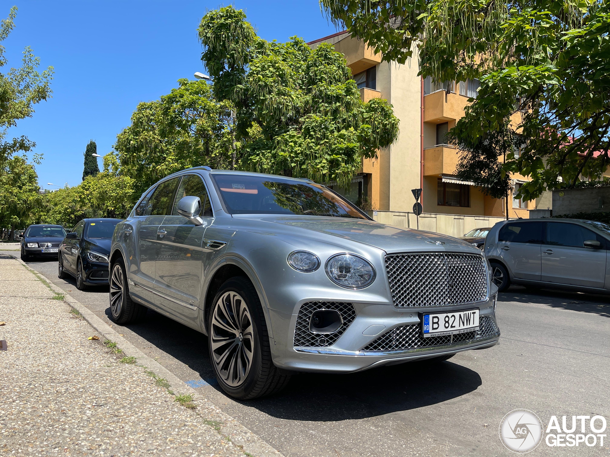 Bentley Bentayga V8 2021