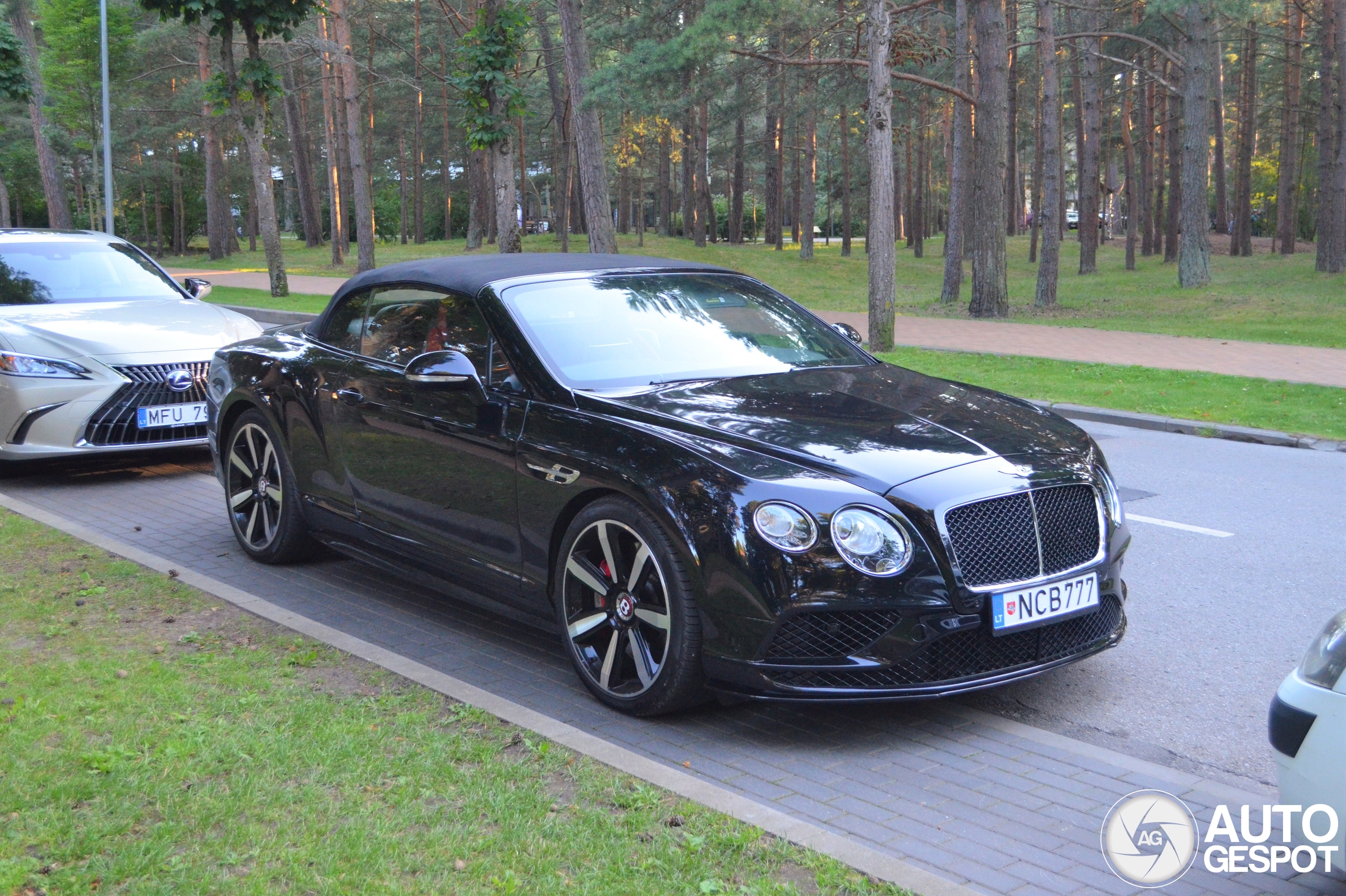 Bentley Continental GTC Speed 2016