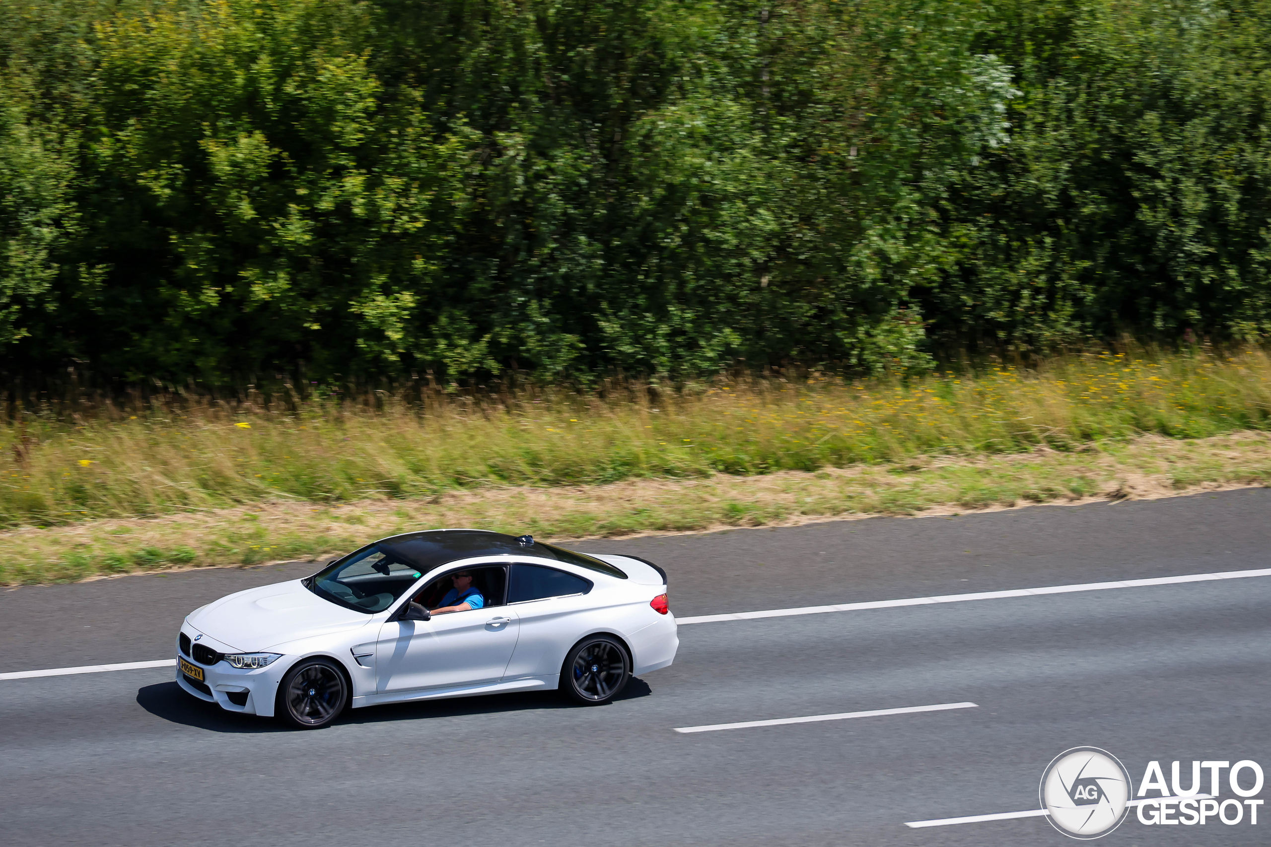 BMW M4 F82 Coupé