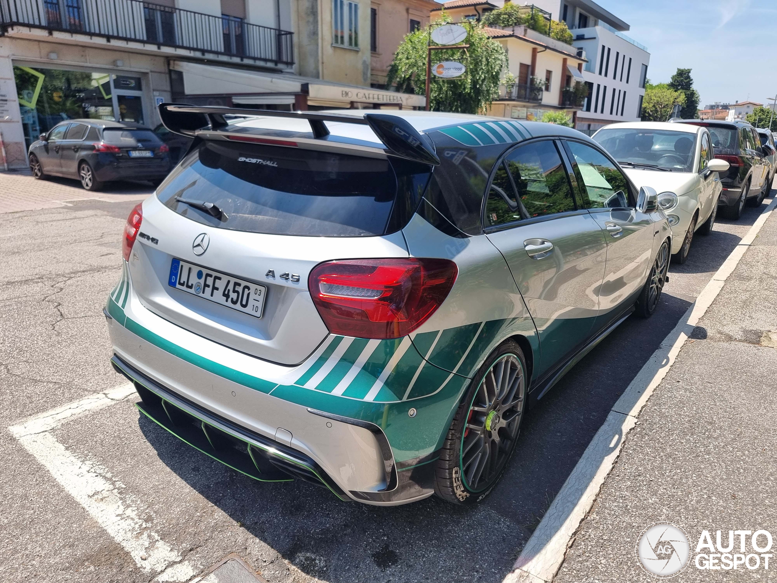 Mercedes-AMG A 45 W176 Petronas 2015 World Champions Edition