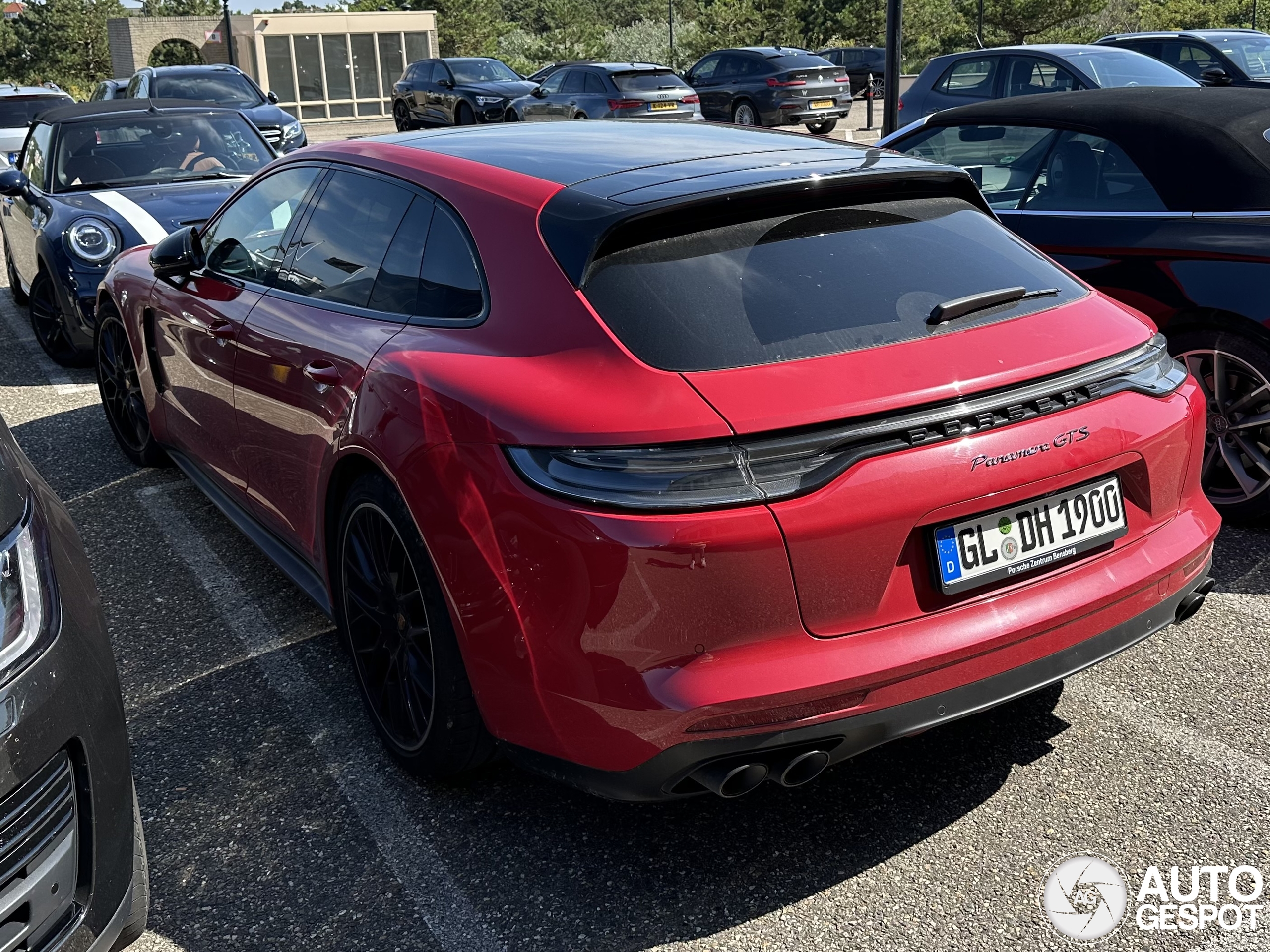 Porsche 971 Panamera GTS Sport Turismo MkII