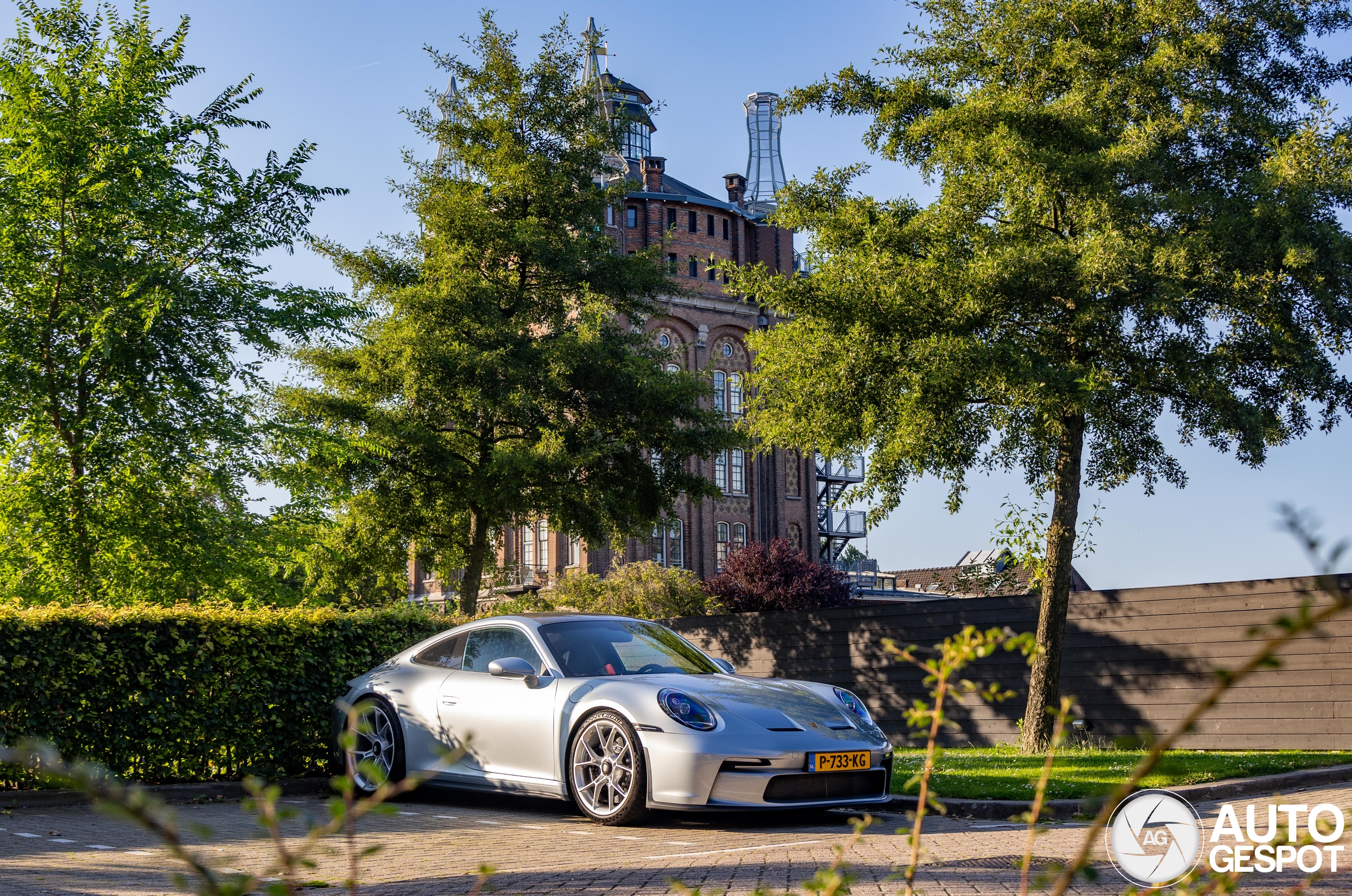 Porsche 992 GT3 Touring