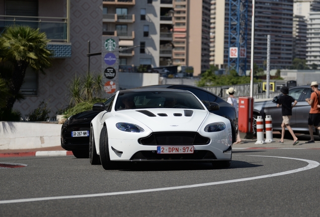 Aston Martin V12 Vantage S AMR