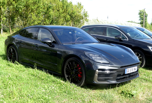 Porsche 972 Panamera Turbo E-Hybrid