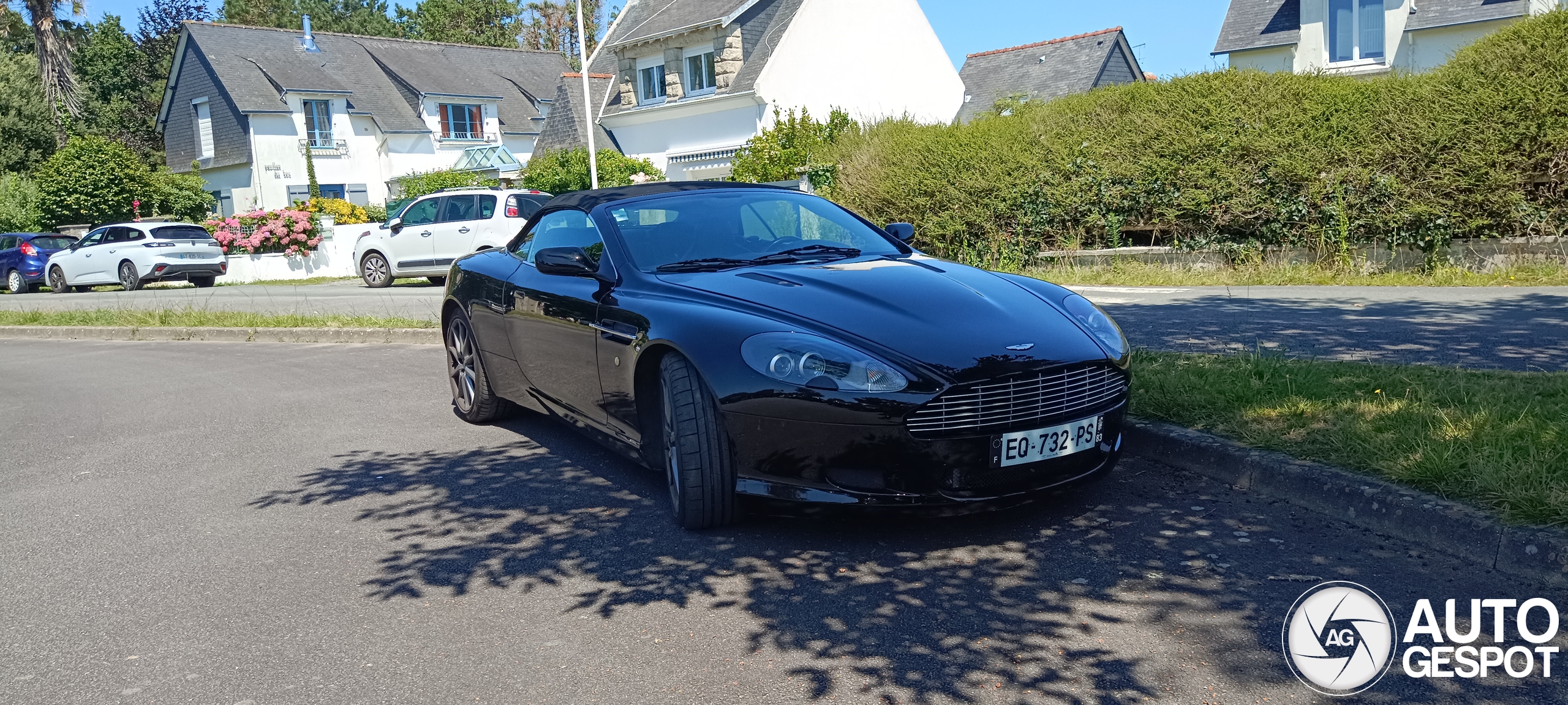 Aston Martin DB9 Volante 2010