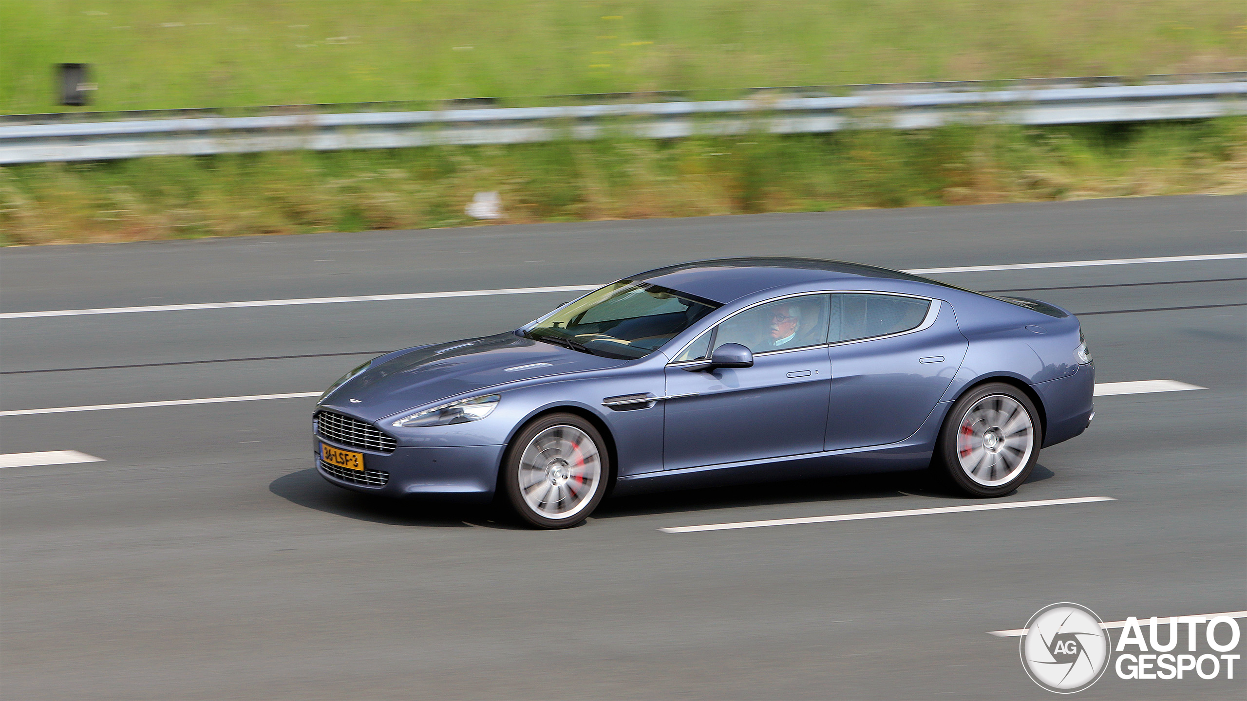 Aston Martin Rapide