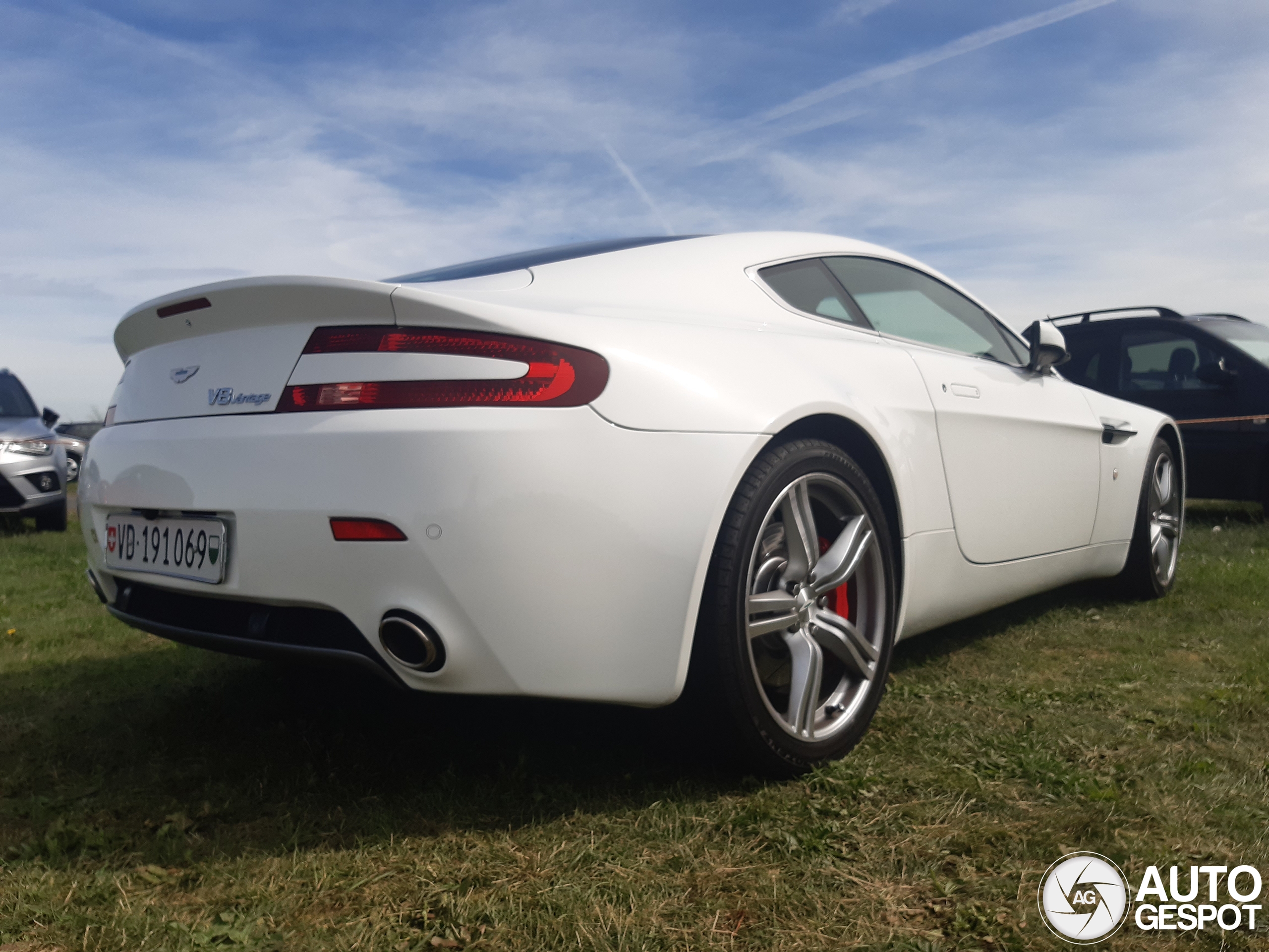 Aston Martin V8 Vantage