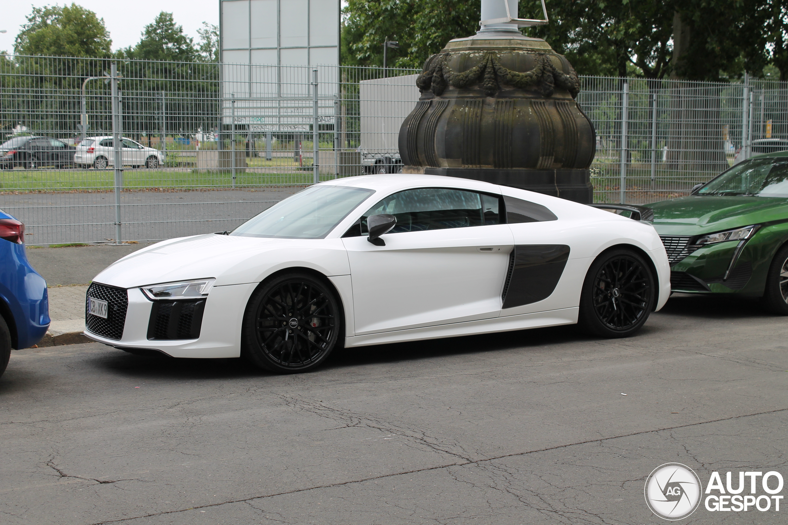 Audi R8 V10 Plus 2015