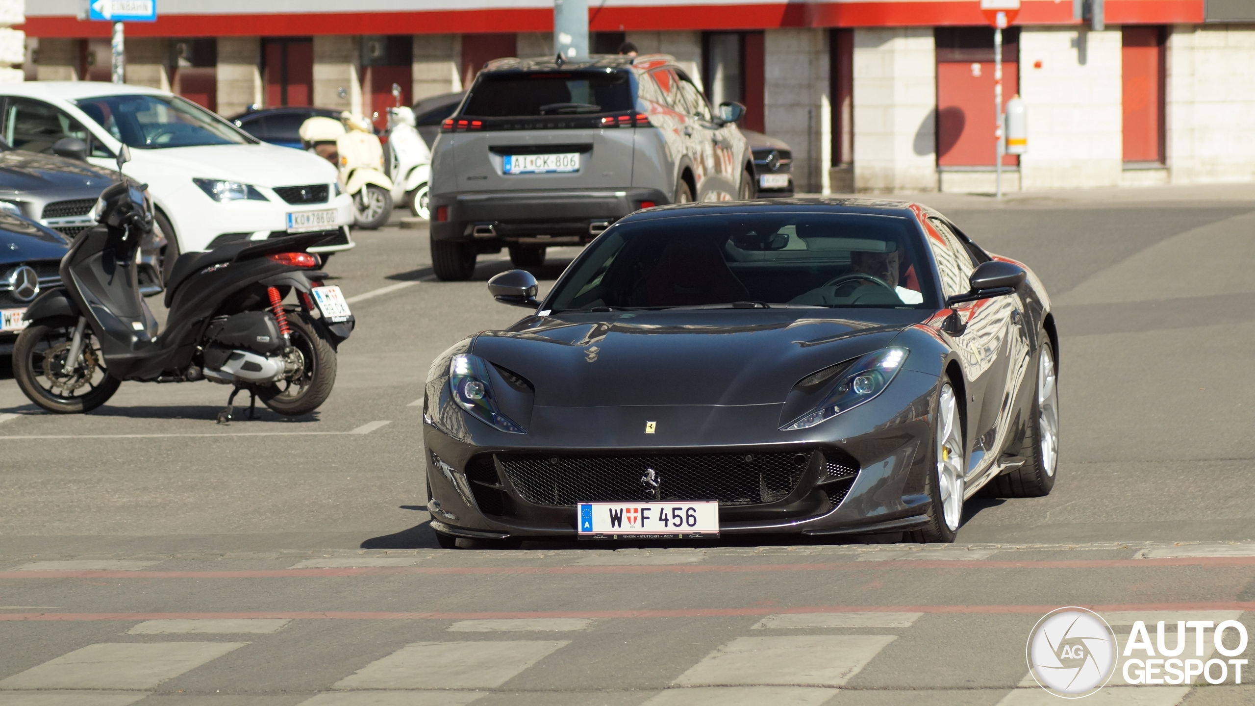 Ferrari 812 Superfast