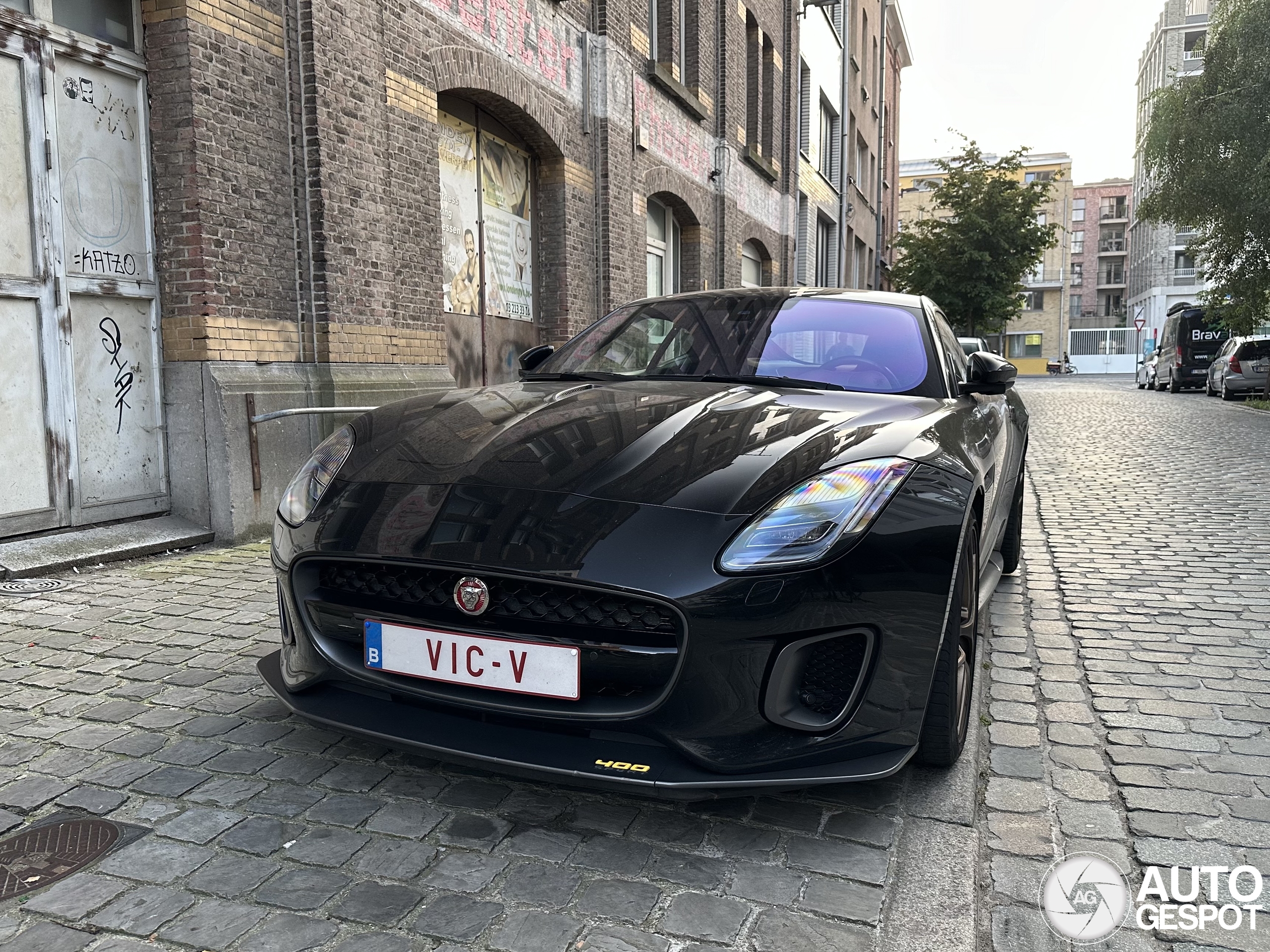 Jaguar F-TYPE 400 Sport Coupé