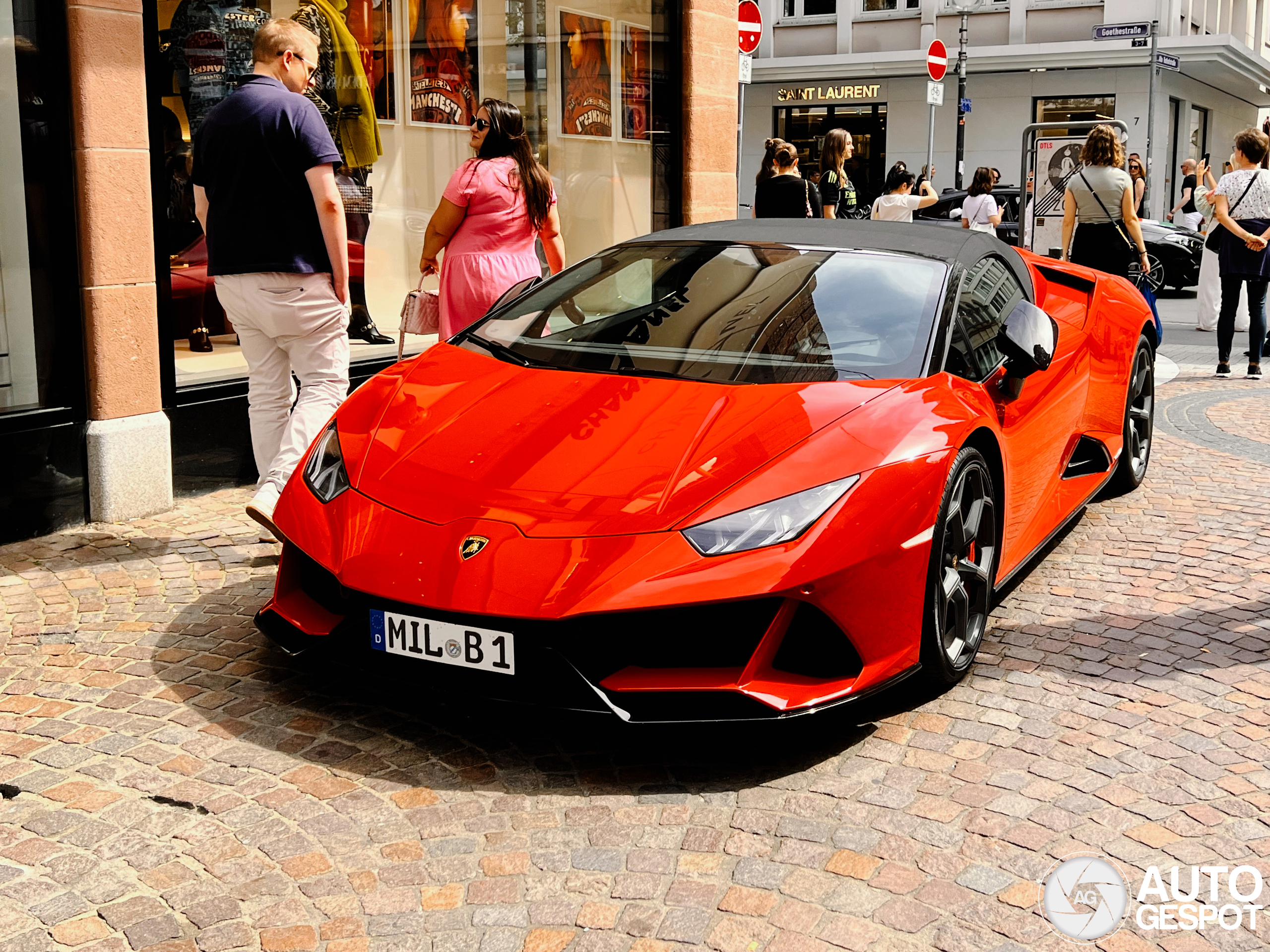 Lamborghini Huracán LP640-4 EVO Spyder