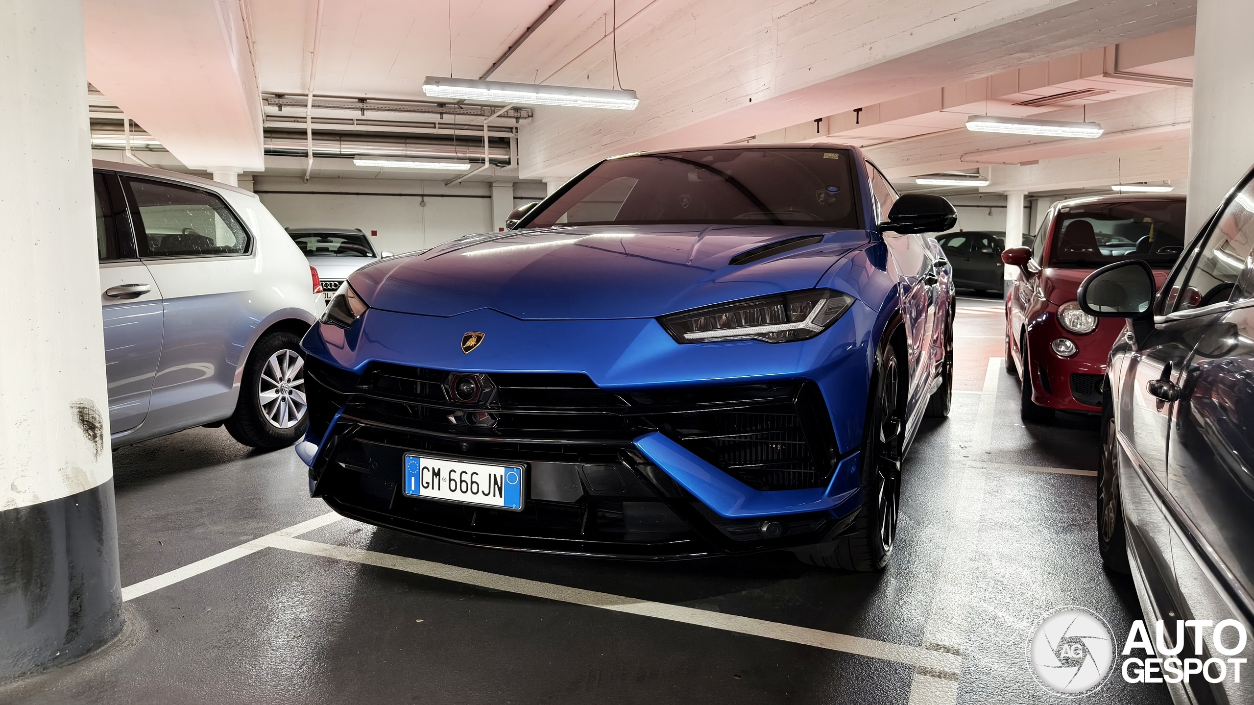 Lamborghini Urus S