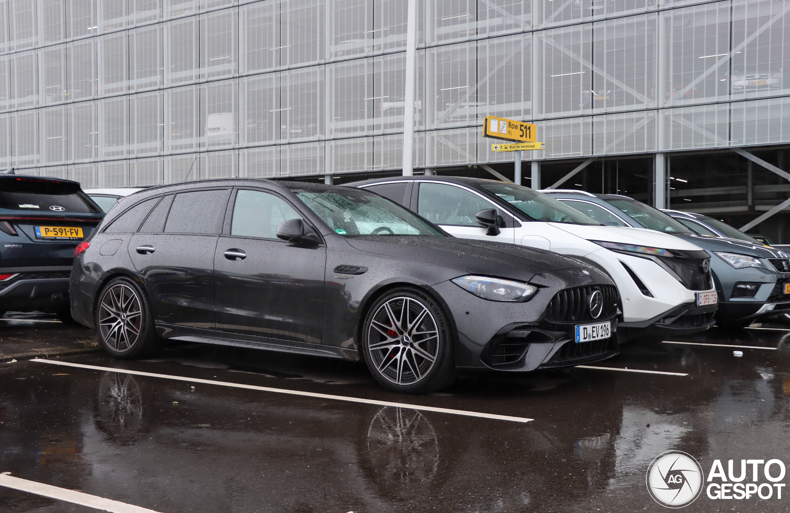 Mercedes-AMG C 63 S E-Performance Estate S206