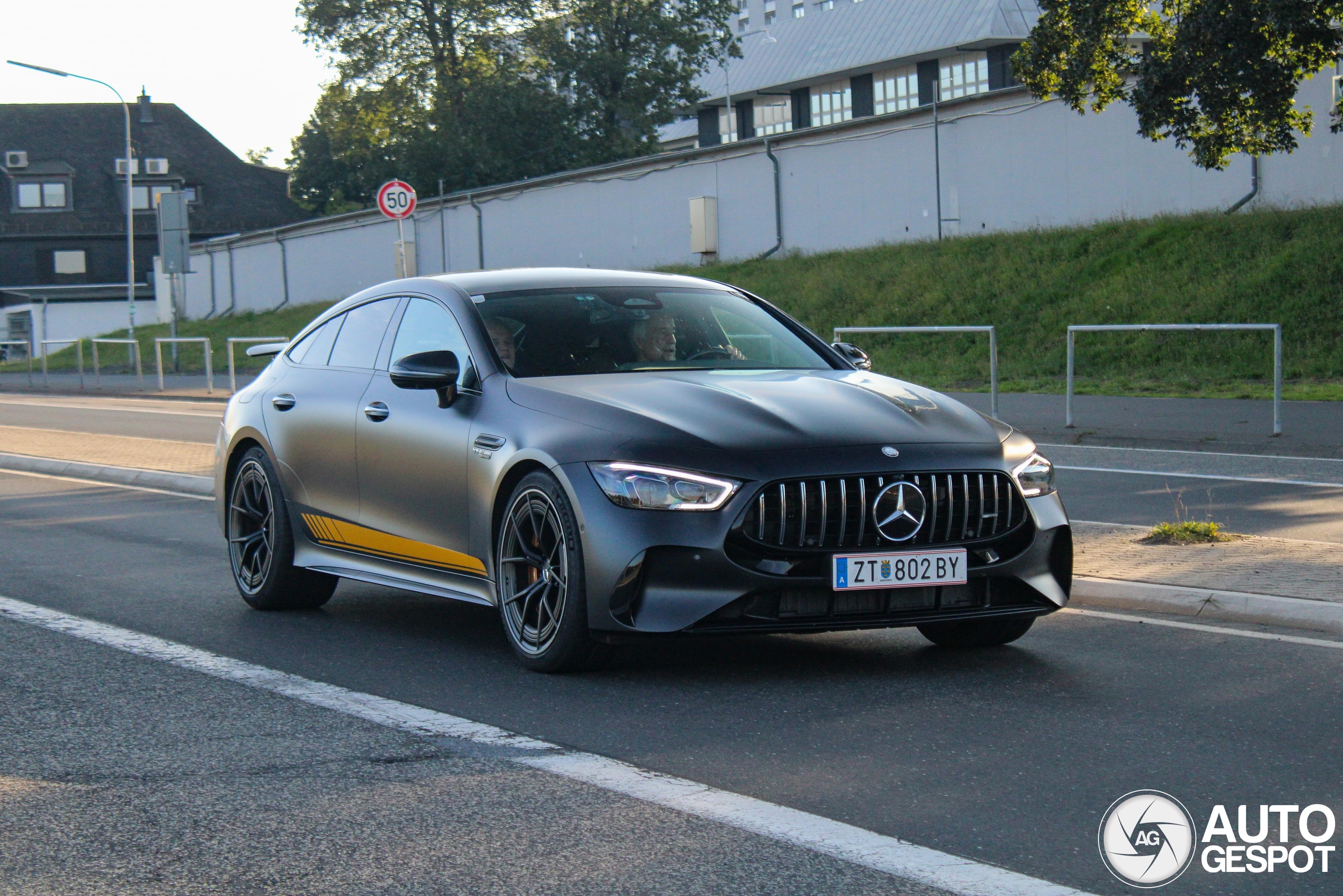 Mercedes-AMG GT 63 S E Performance X290 2024