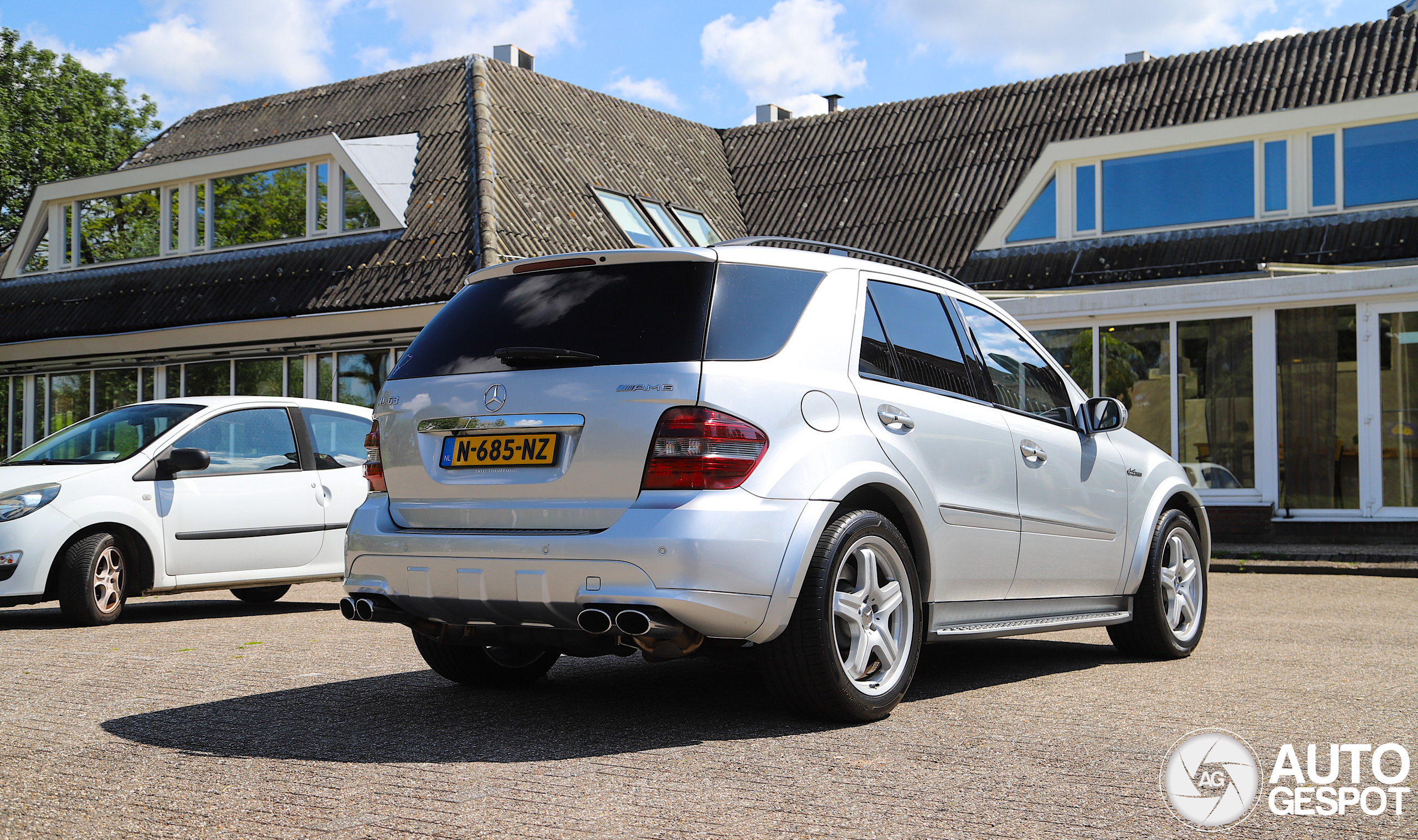 Mercedes-Benz ML 63 AMG W164