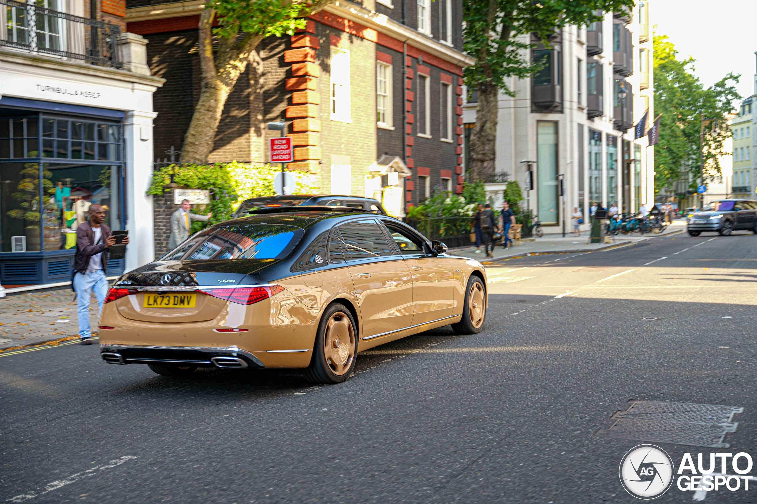 Mercedes-Maybach S 680 X223 Virgil Abloh Edition