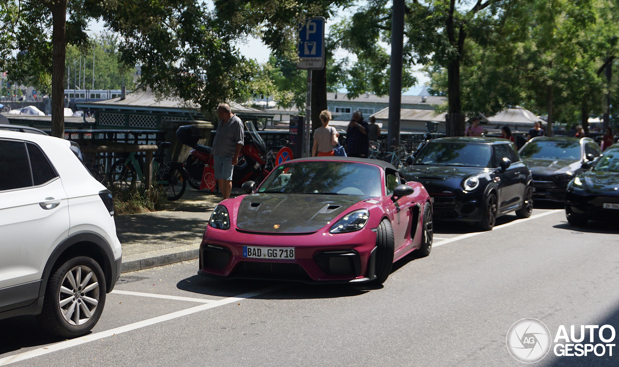 Porsche 718 Spyder RS Weissach Package