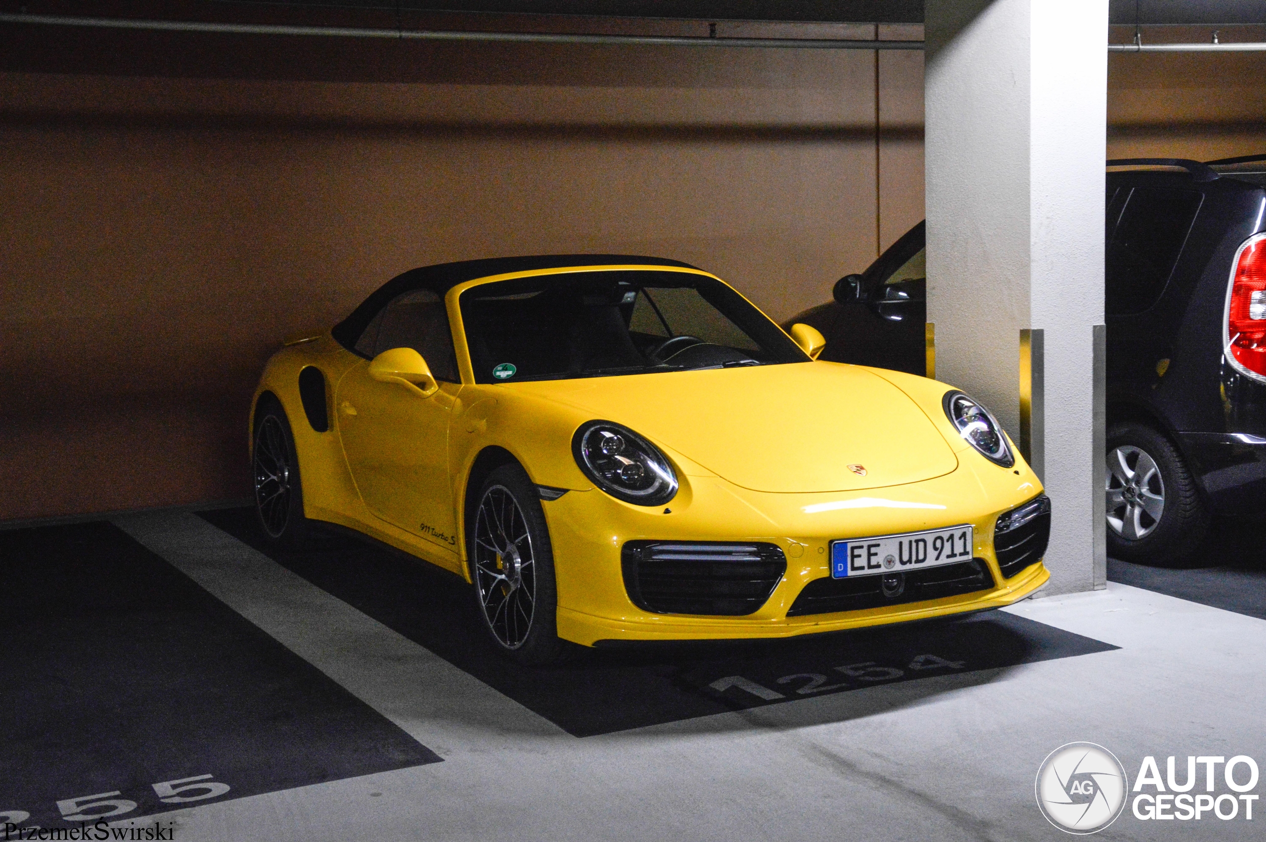 Porsche 991 Turbo S Cabriolet MkII