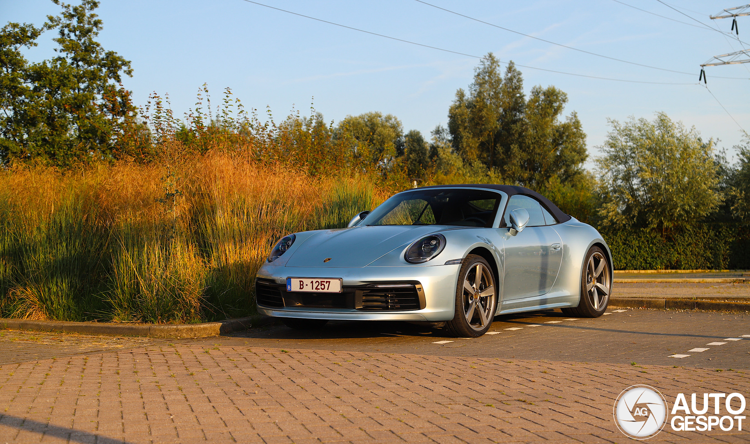 Porsche 992 Carrera 4S Cabriolet