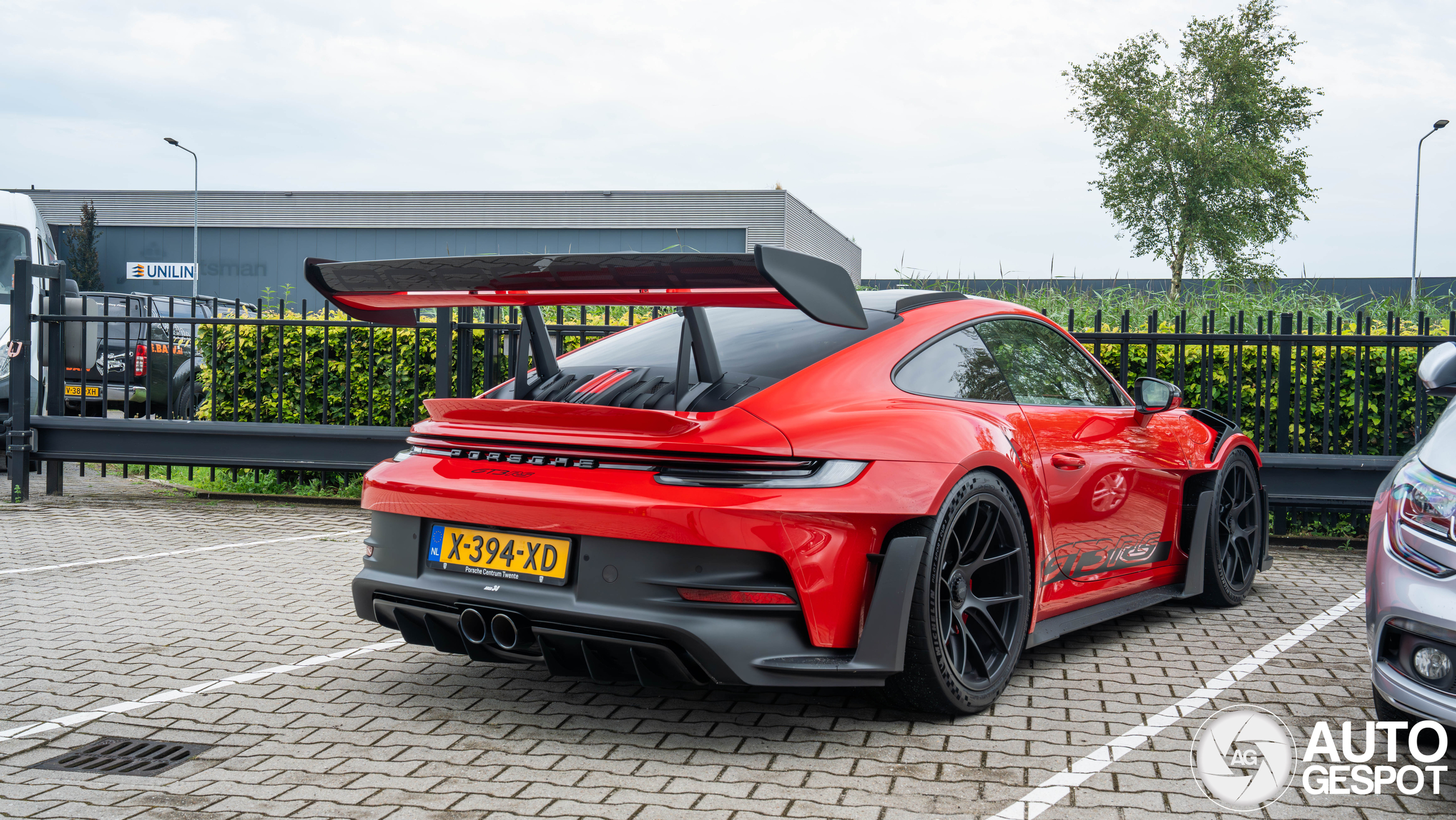 Porsche 992 GT3 RS Weissach Package