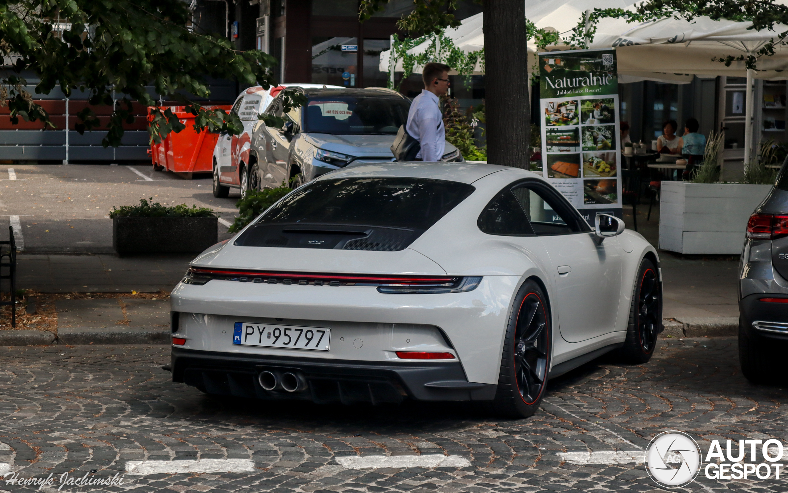 Porsche 992 GT3 Touring