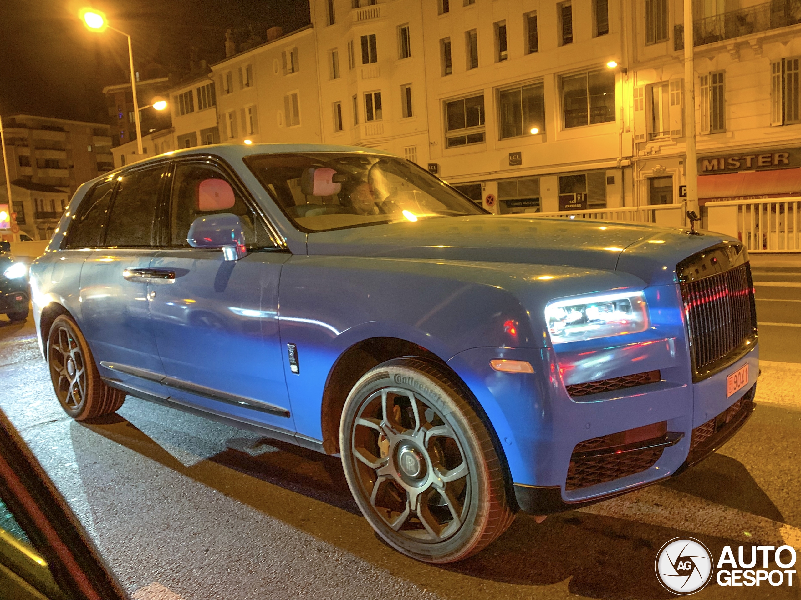 Rolls-Royce Cullinan Black Badge