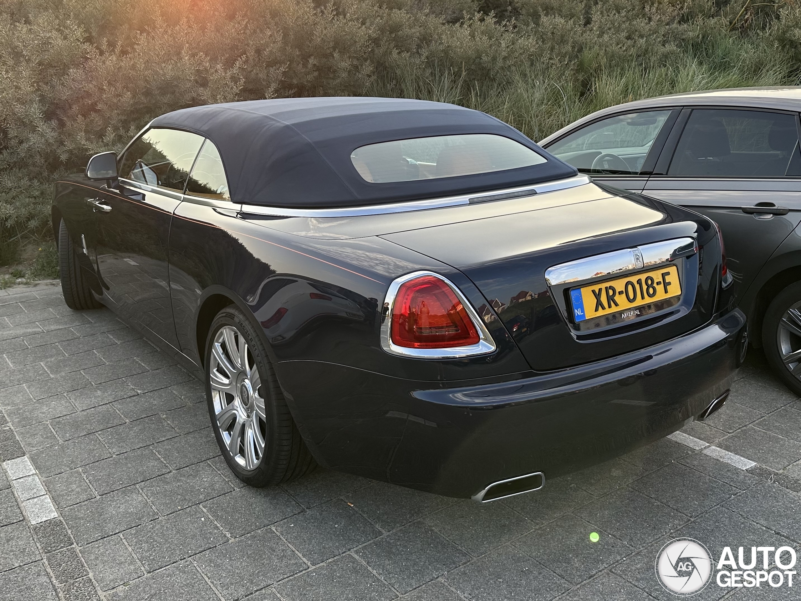 Rolls-Royce Dawn