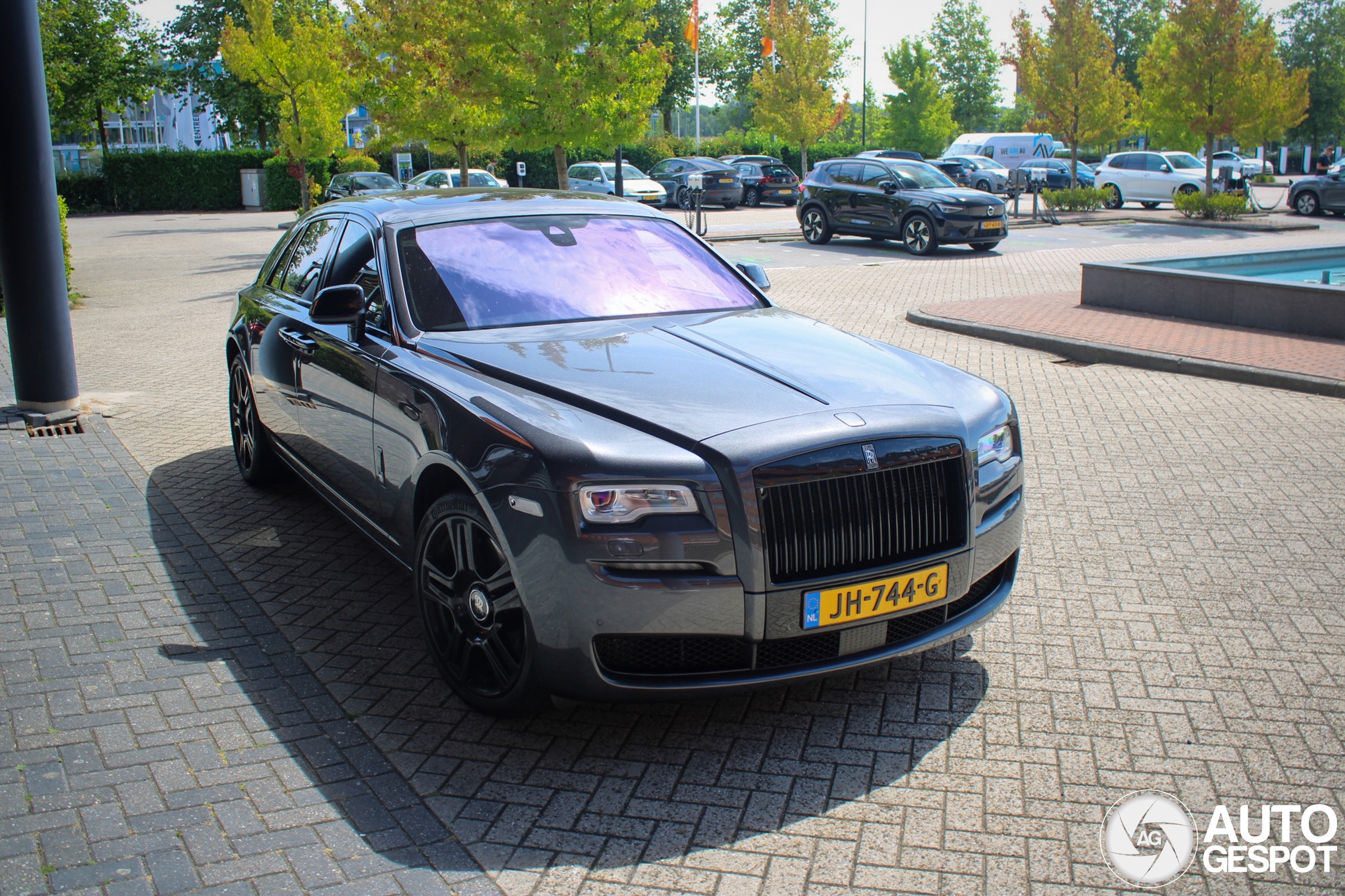 Rolls-Royce Ghost Series II