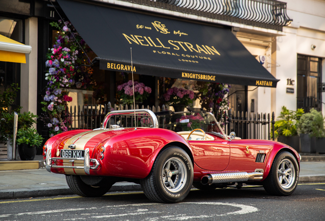 AC Cobra Superformance 427