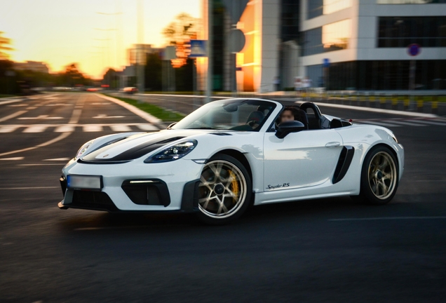 Porsche 718 Spyder RS Weissach Package