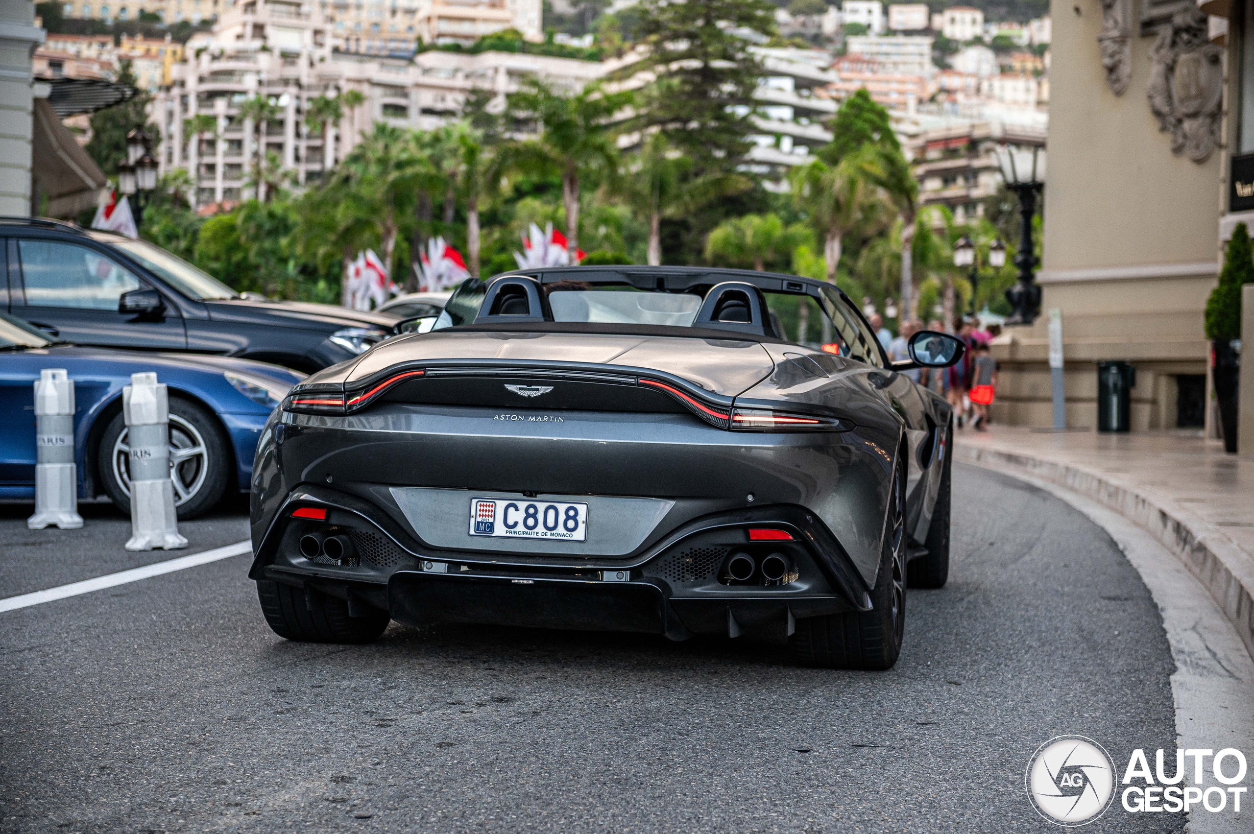 Aston Martin V8 Vantage Roadster 2020