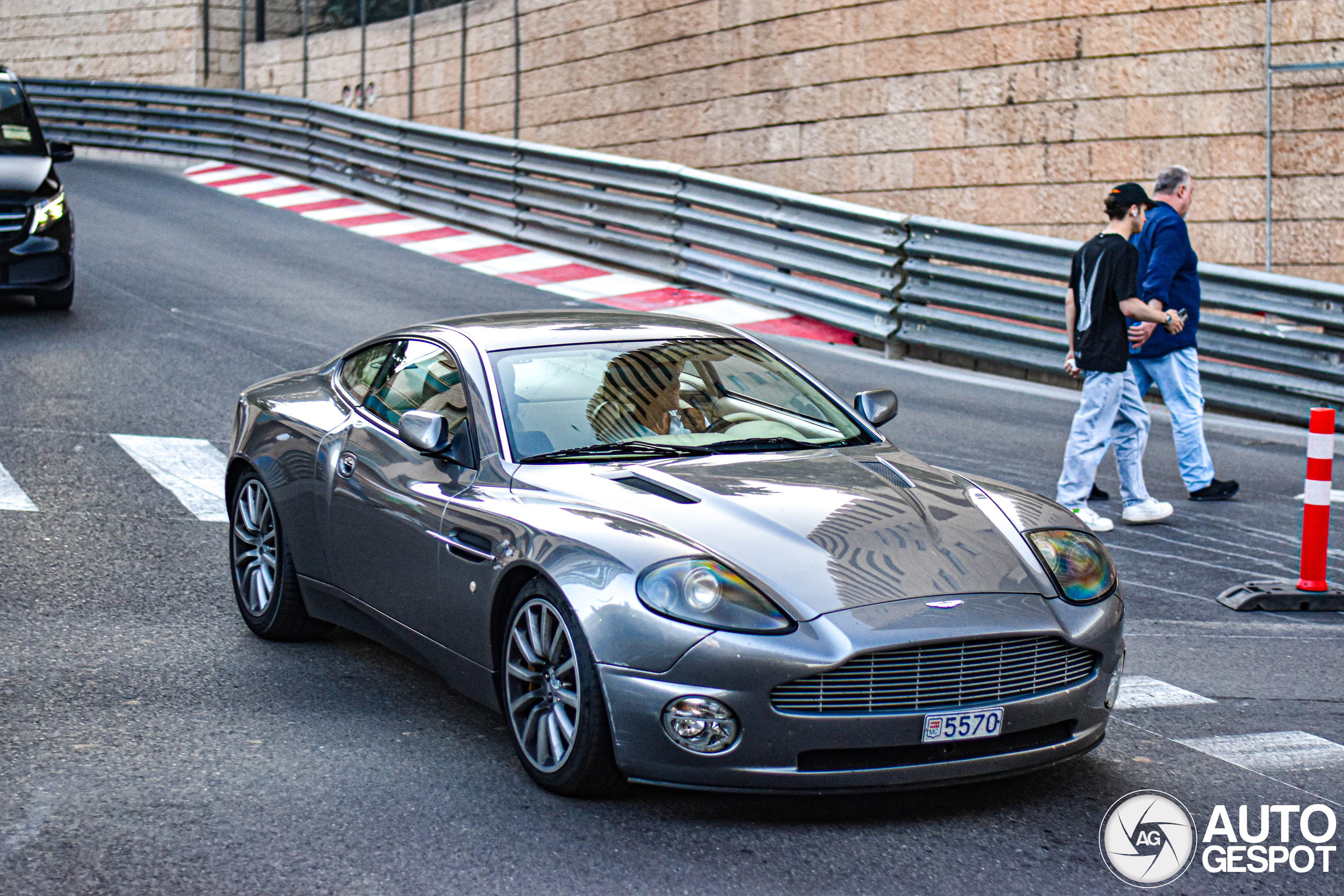 Aston Martin Vanquish