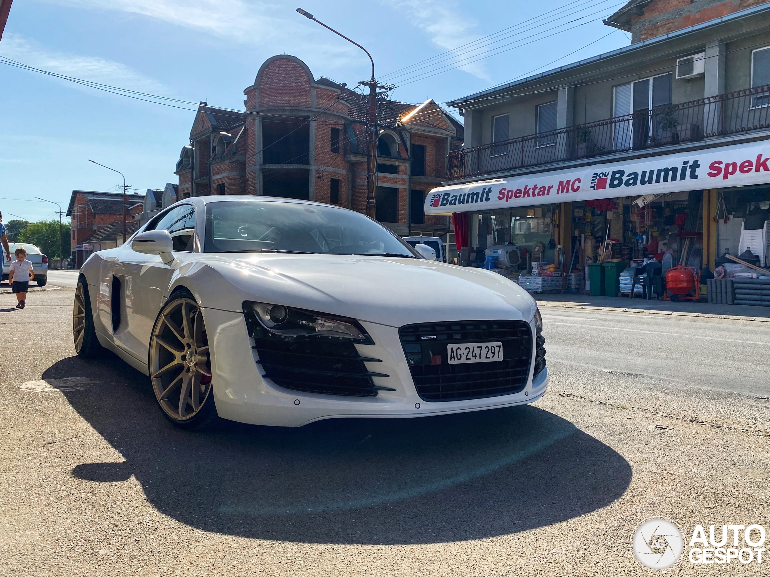 Audi R8