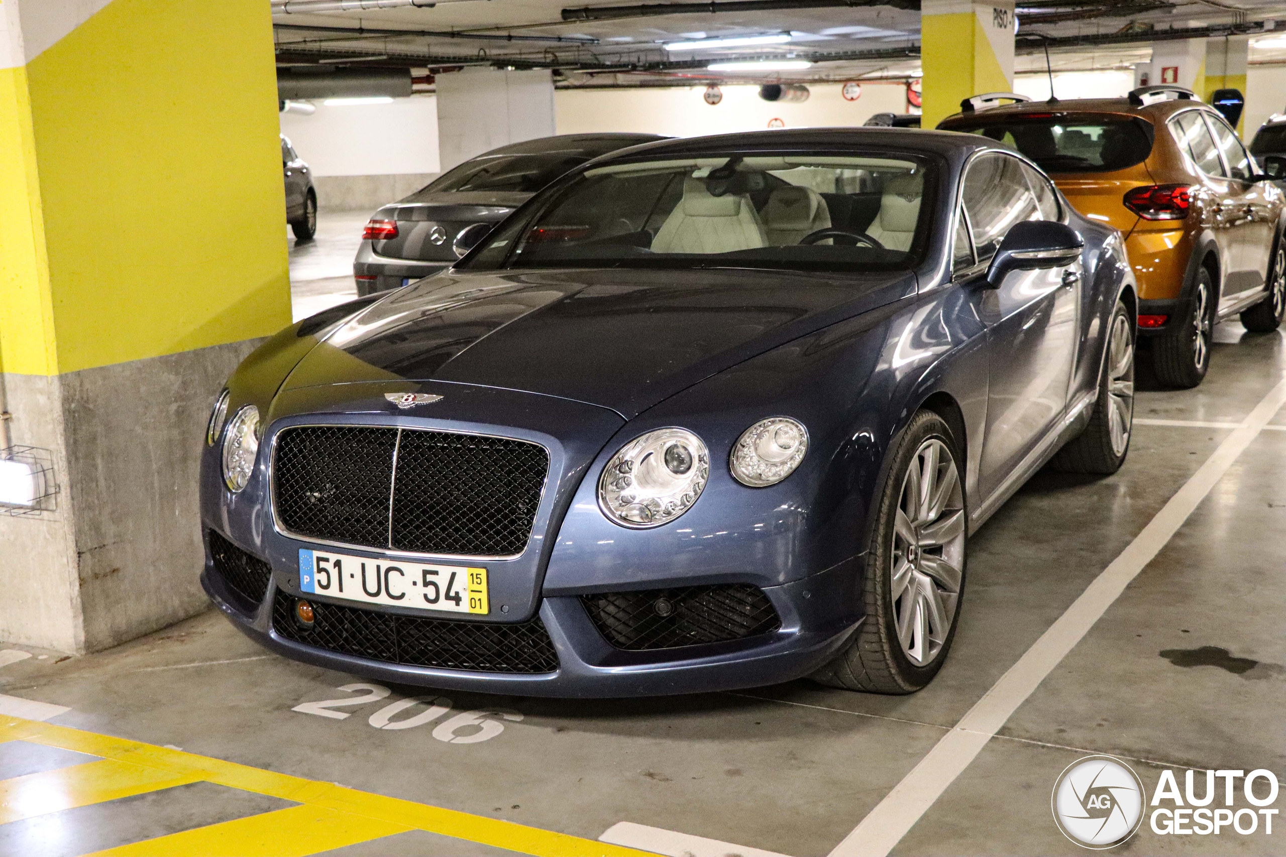 Bentley Continental GT V8