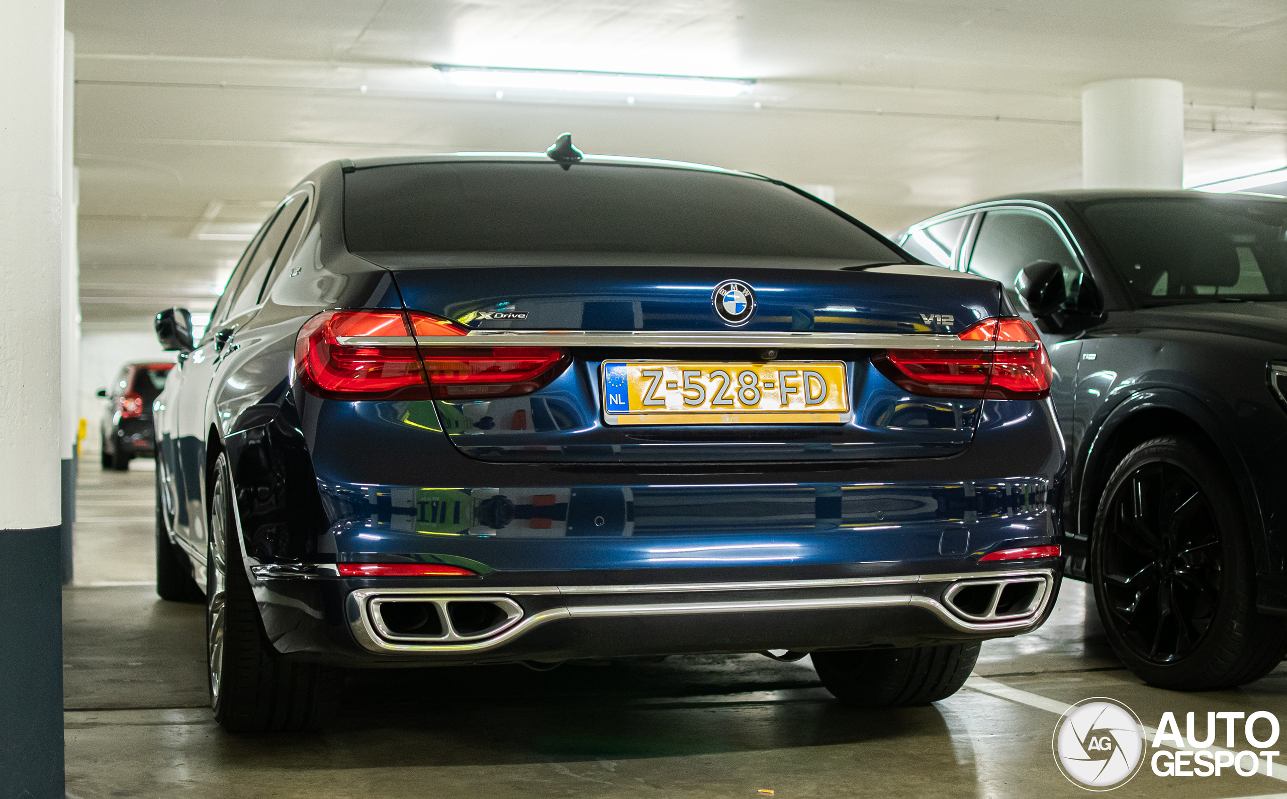 BMW M760Li xDrive