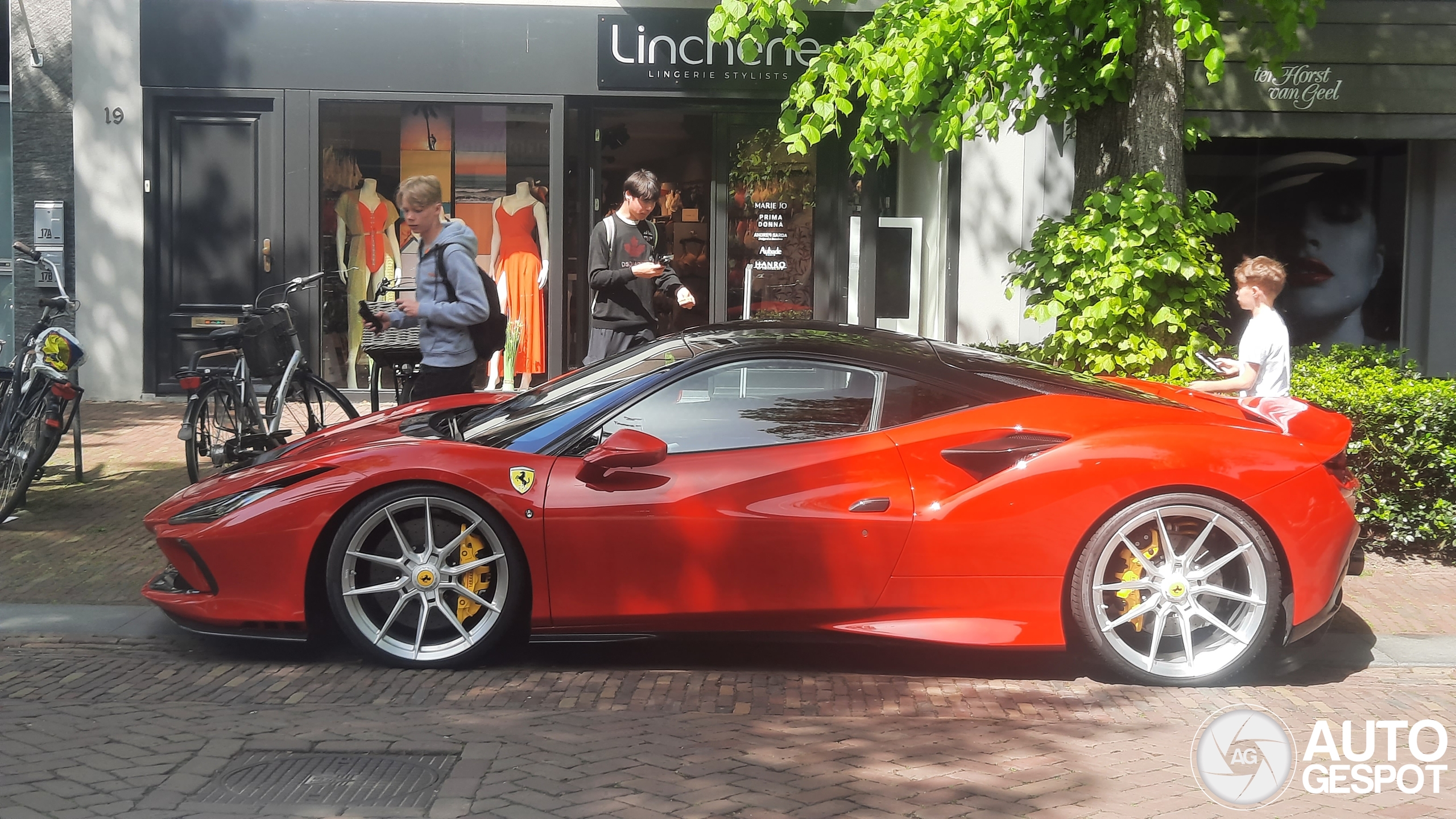 Ferrari F8 Tributo