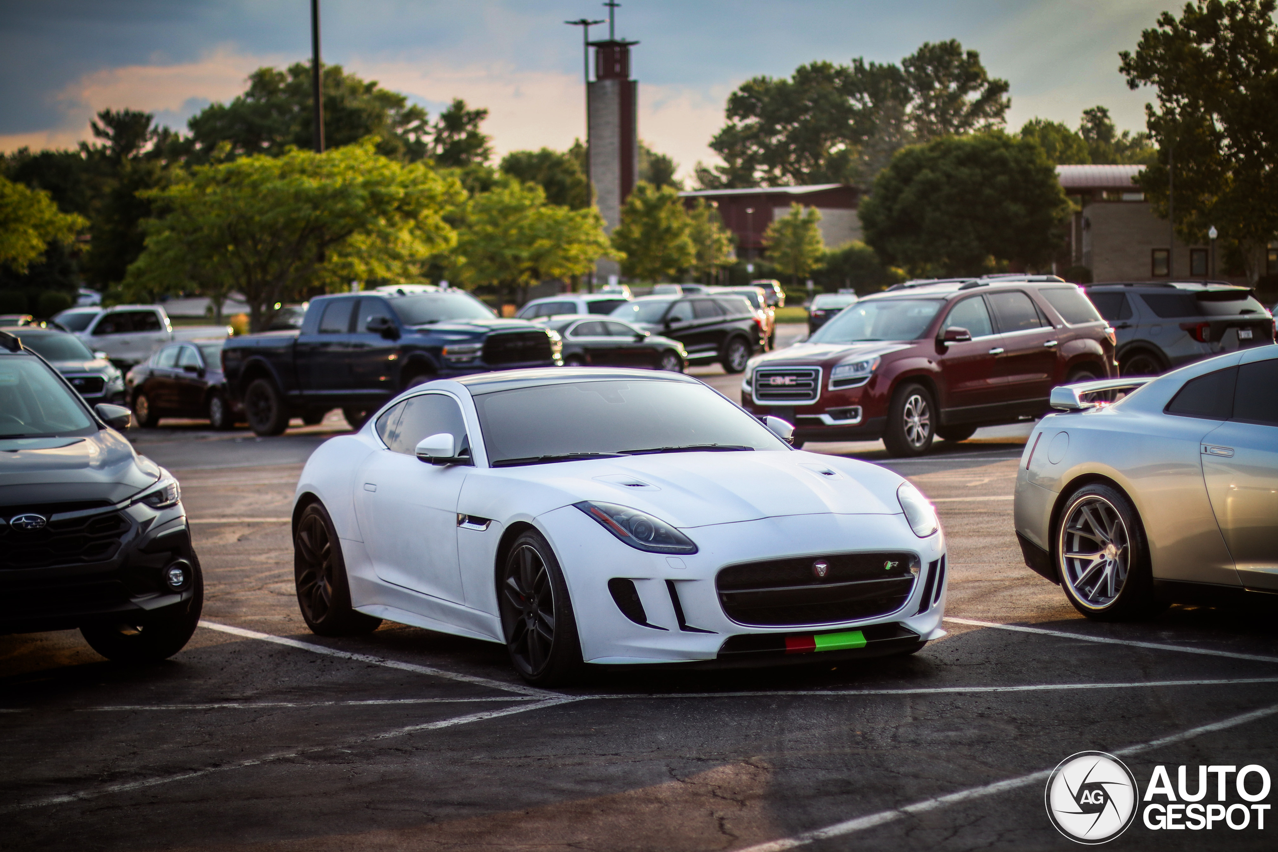 Jaguar F-TYPE R Coupé