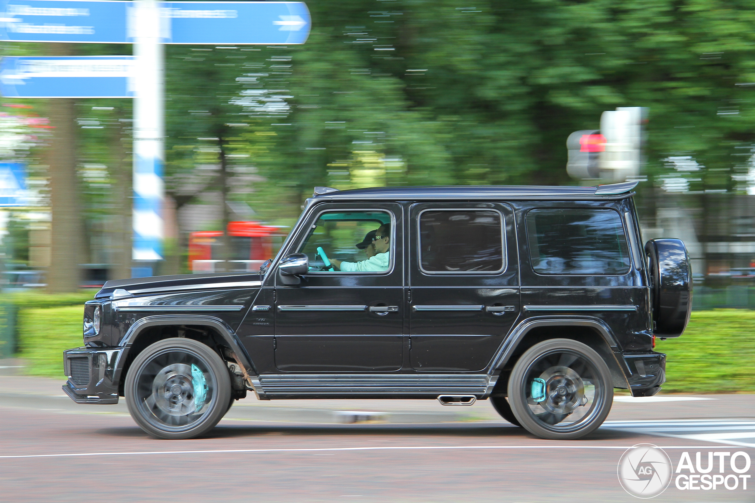 Mercedes-AMG G 63 W463 2018 Urban 700 S WideTrack