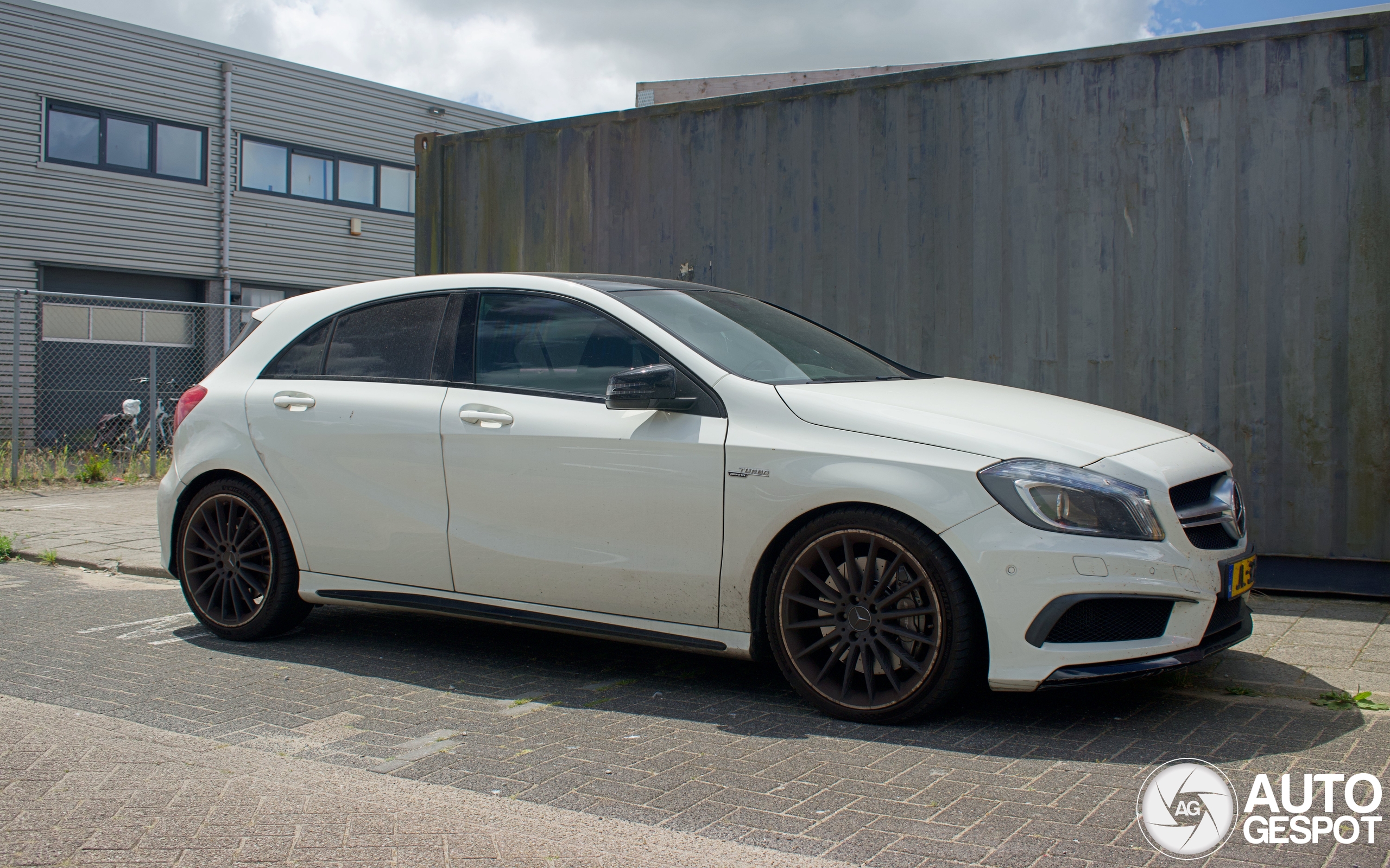 Mercedes-Benz A 45 AMG