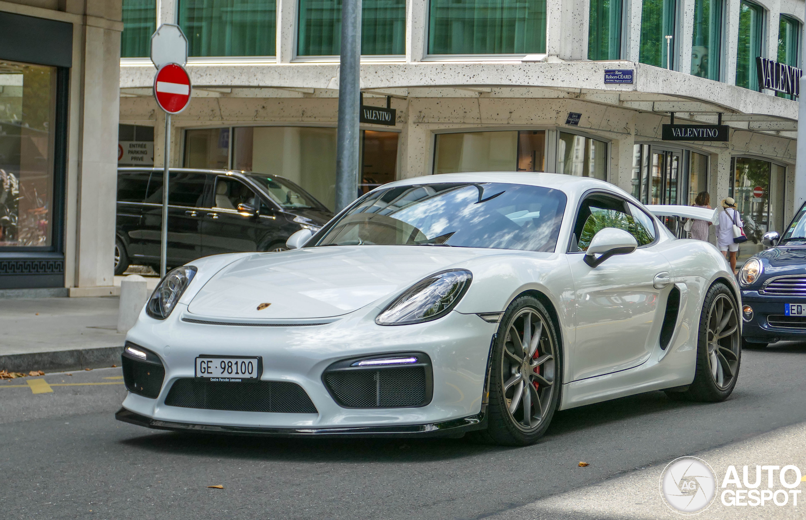 Porsche 981 Cayman GT4