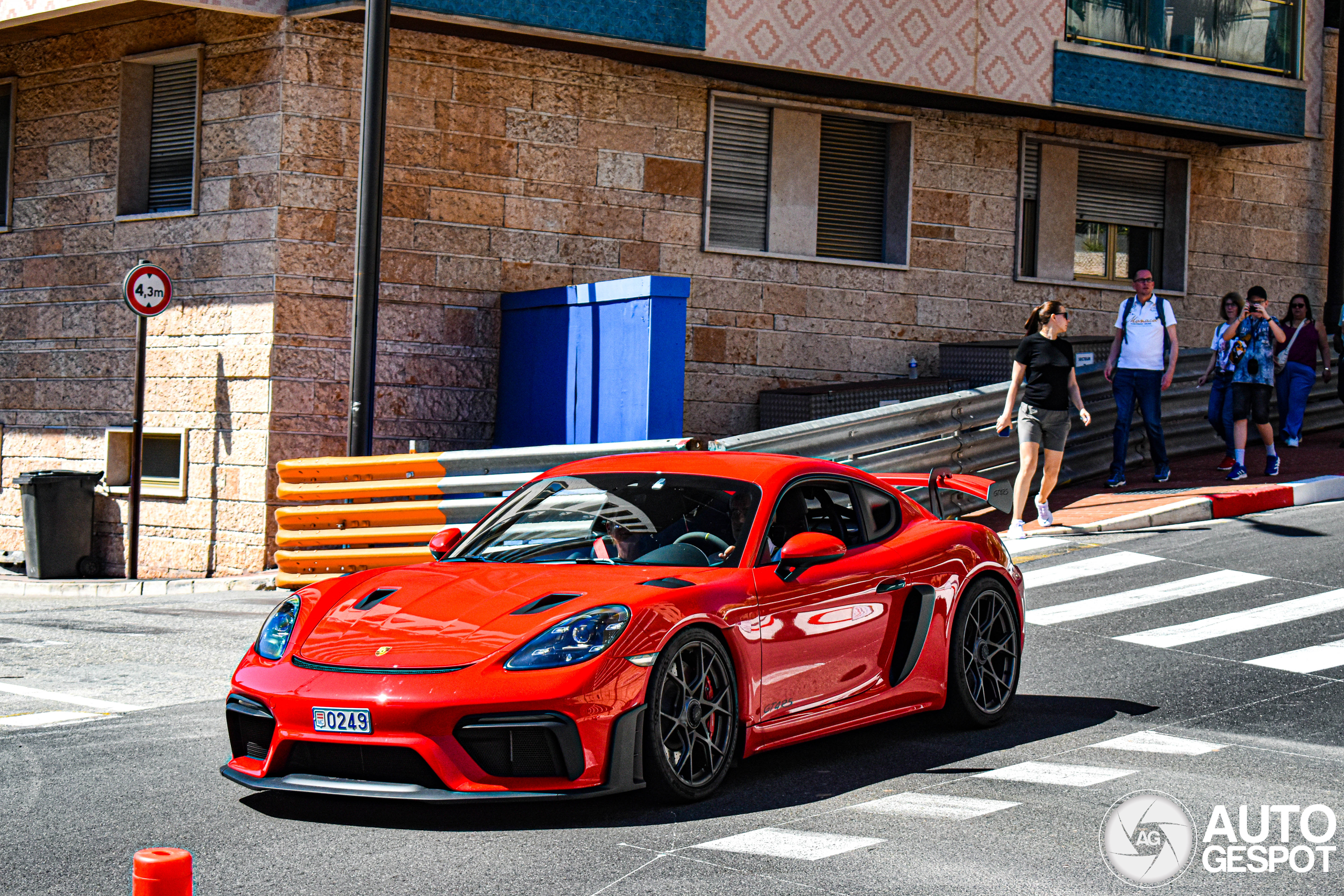 Porsche 718 Cayman GT4 RS