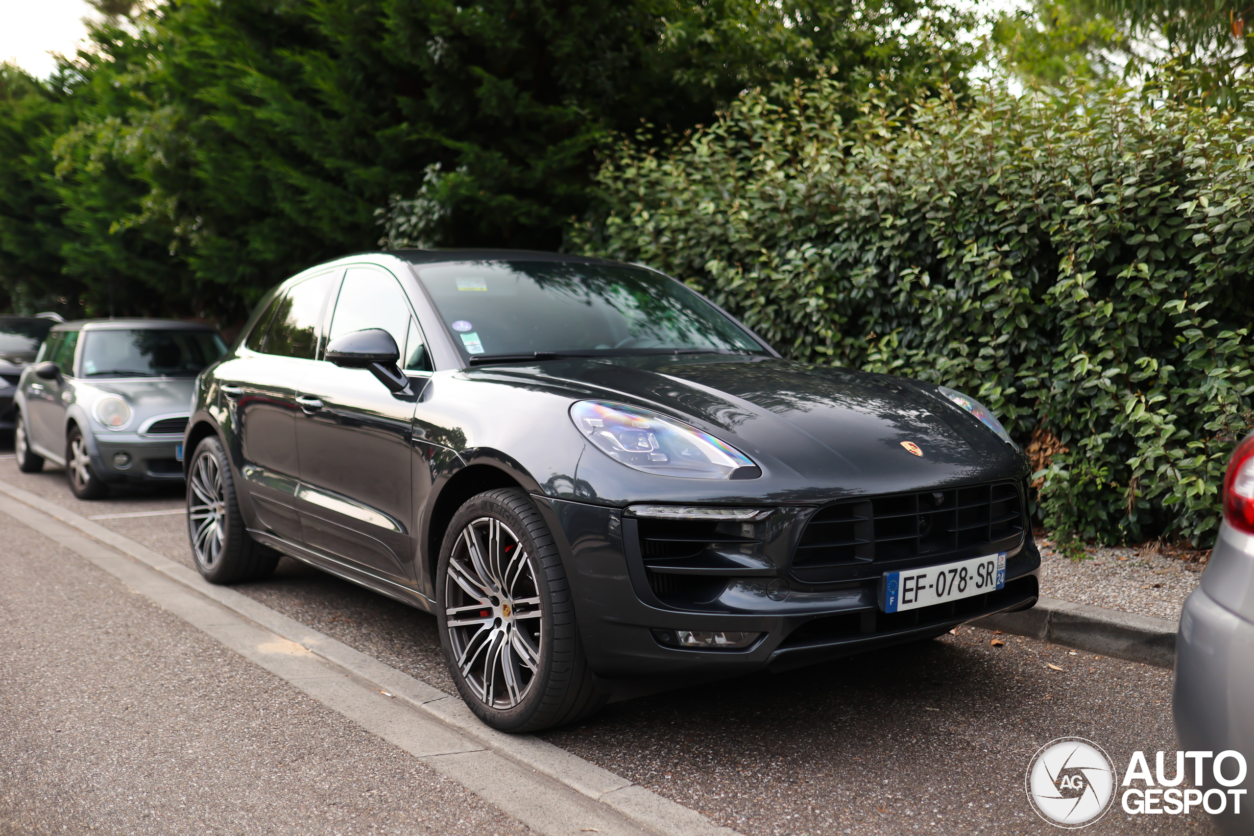 Porsche 95B Macan GTS