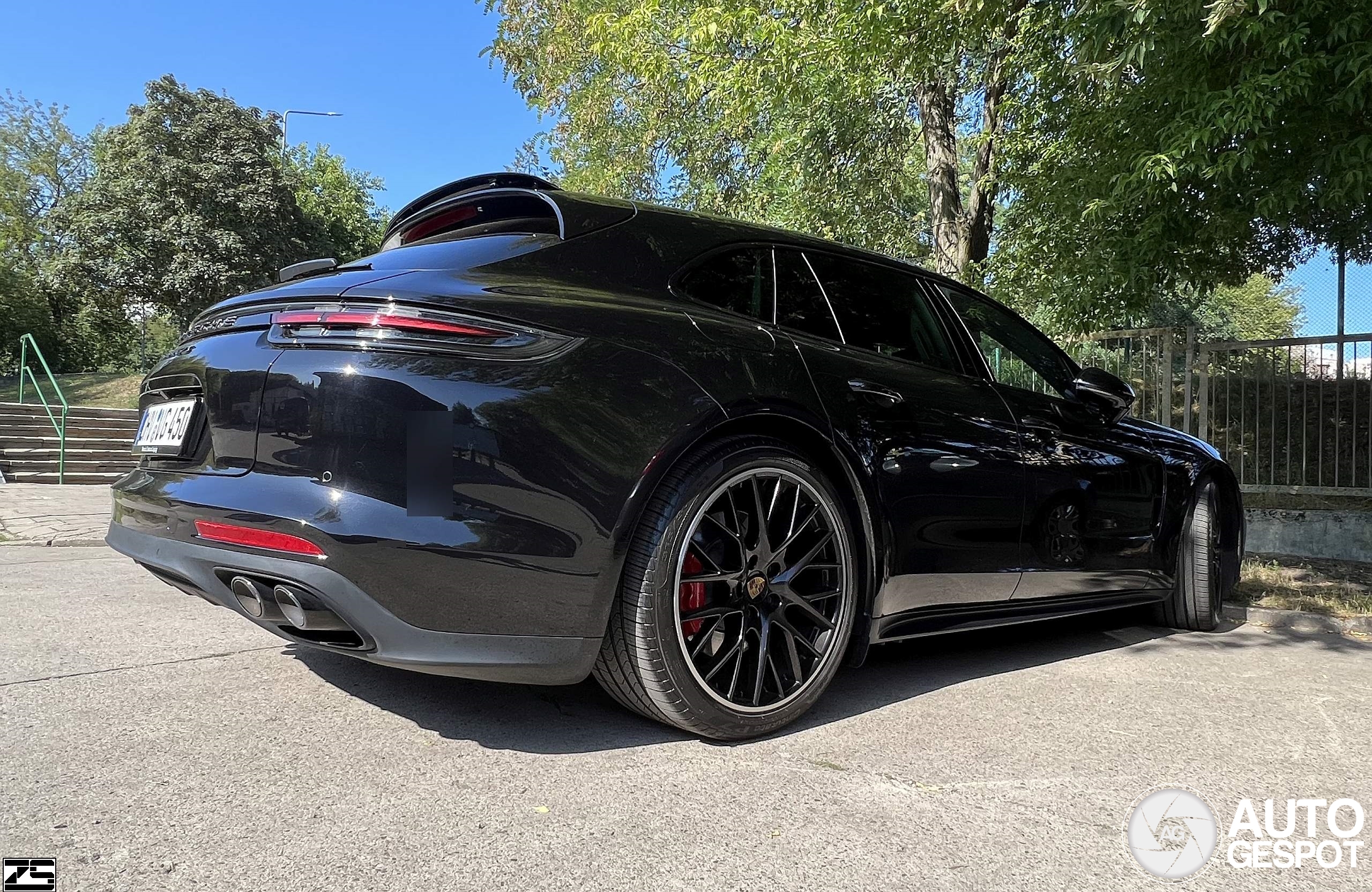 Porsche 971 Panamera GTS Sport Turismo