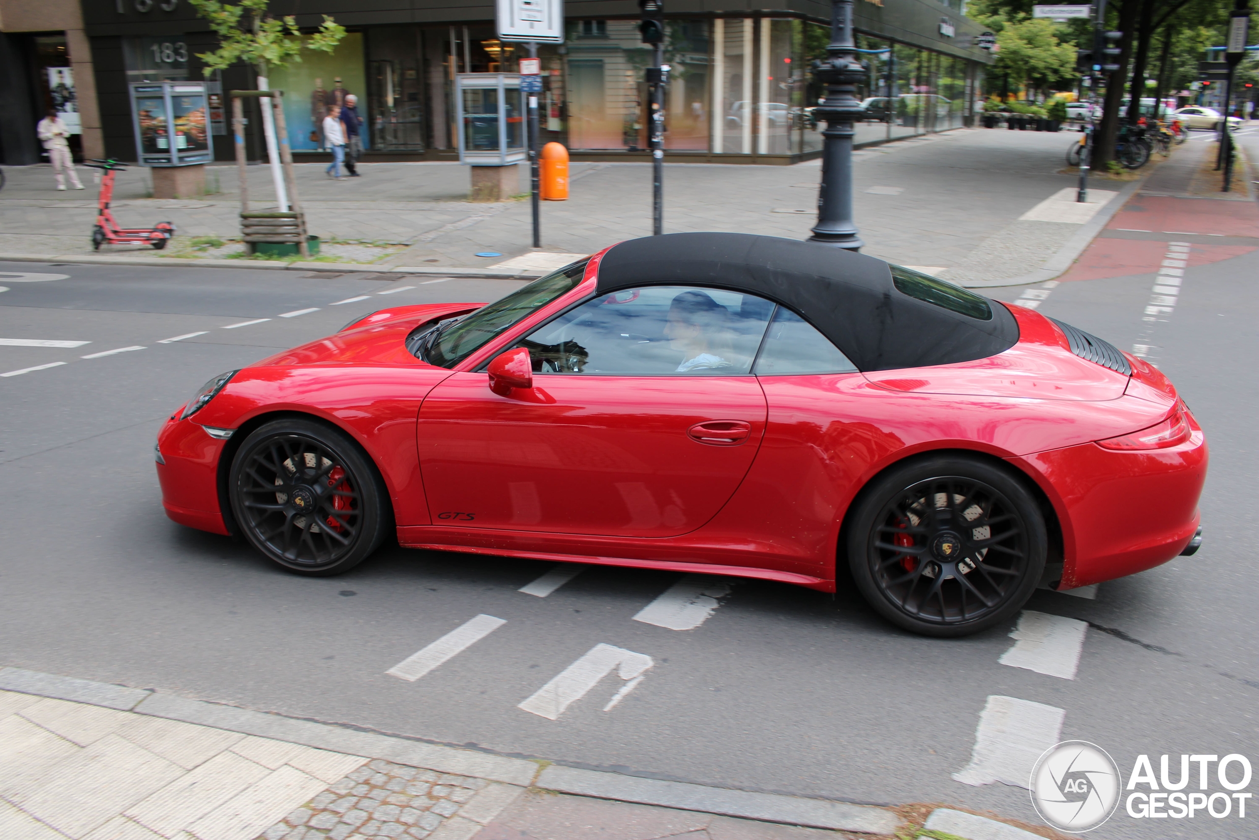 Porsche 991 Carrera 4 GTS Cabriolet MkI