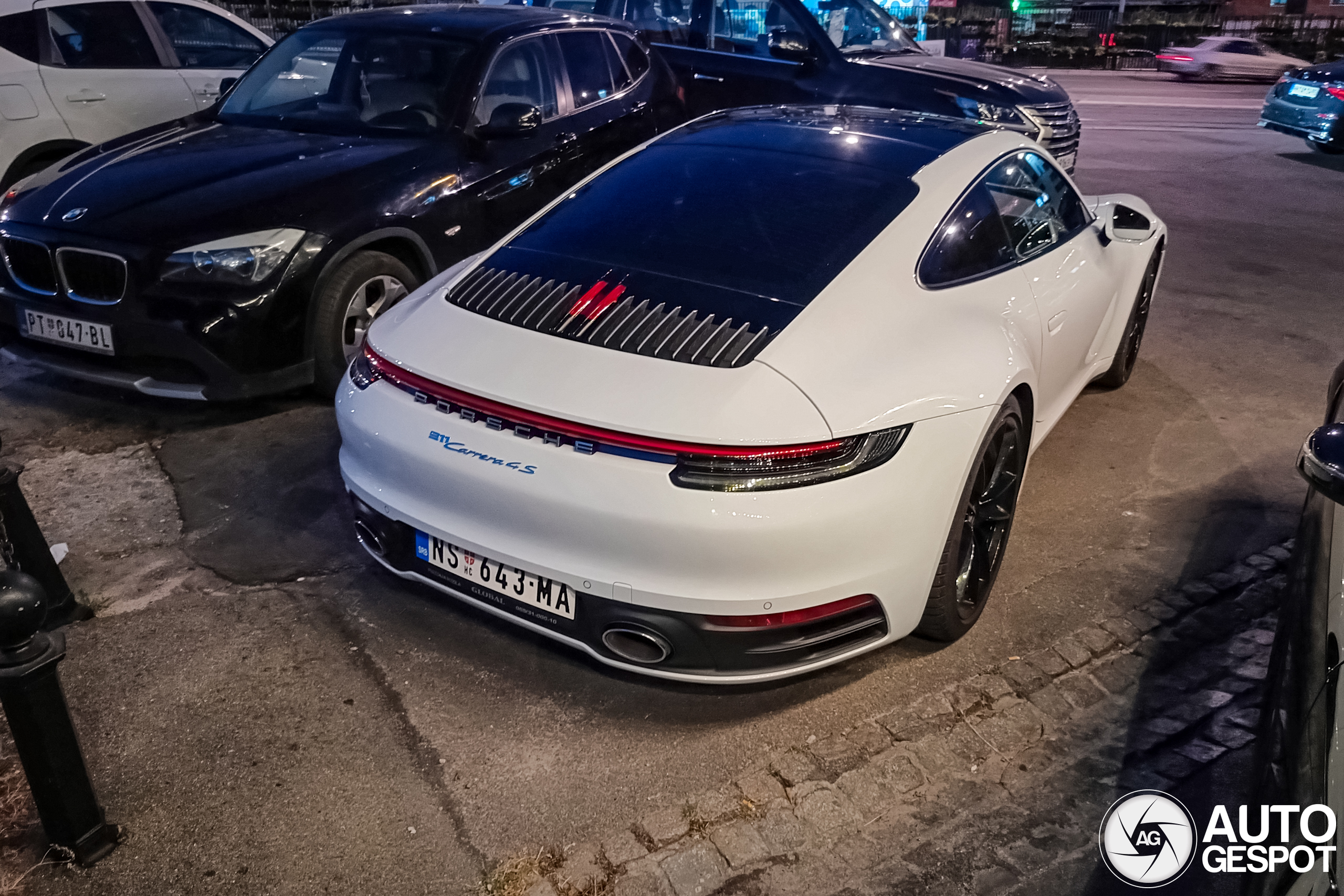 Porsche 992 Carrera 4S