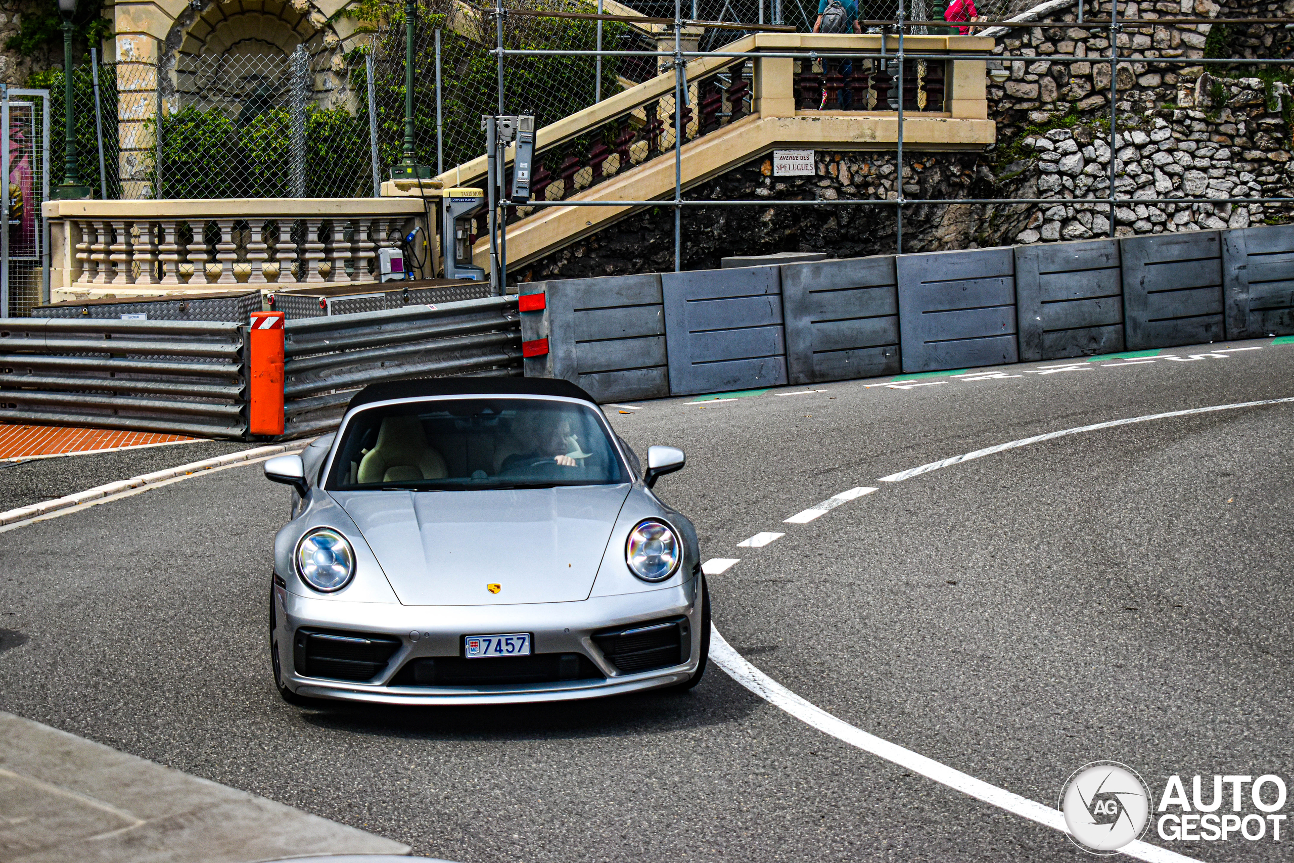 Porsche 992 Carrera 4S Cabriolet